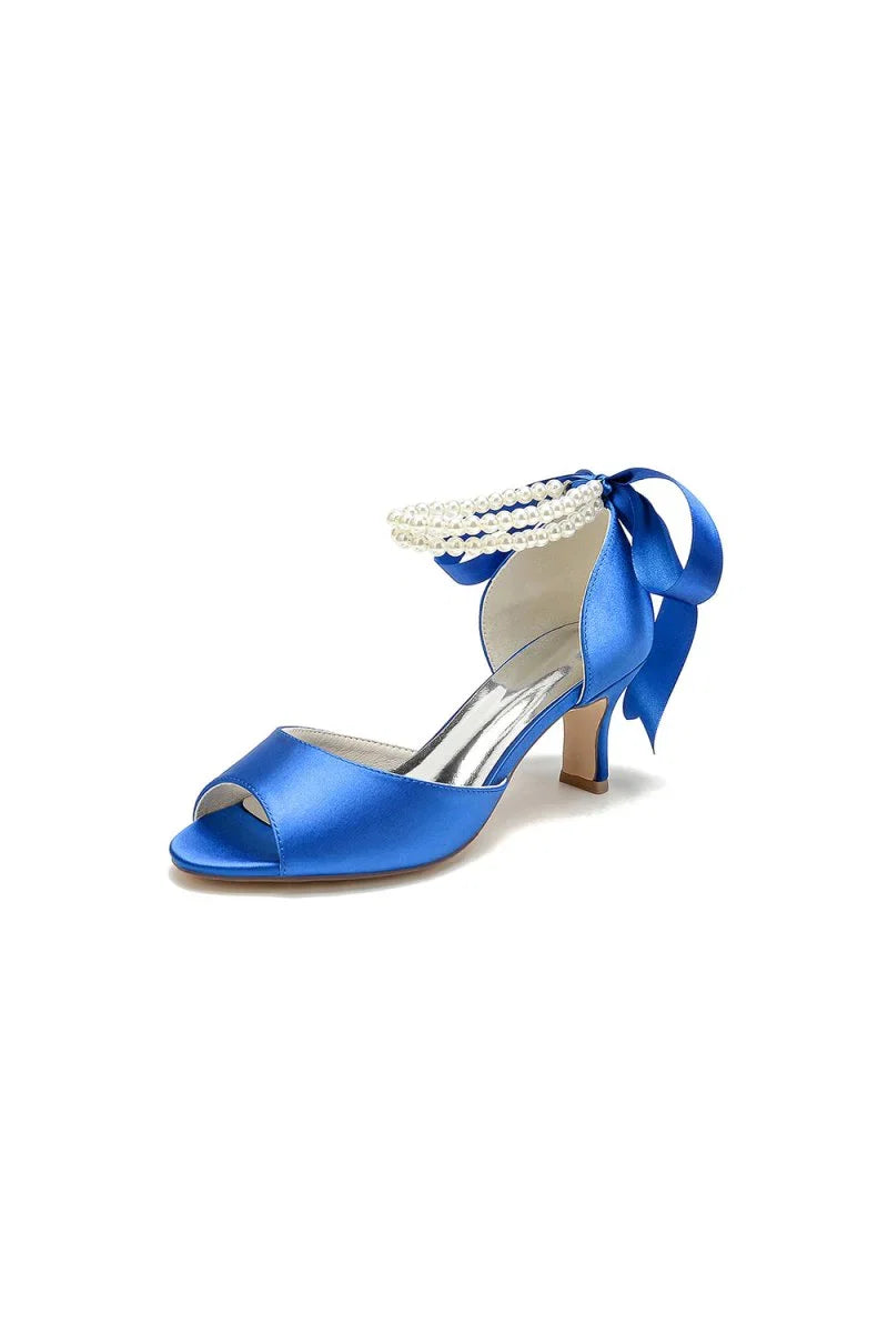 Chic White Satin Heels Featuring a Pearl Embellished Bow