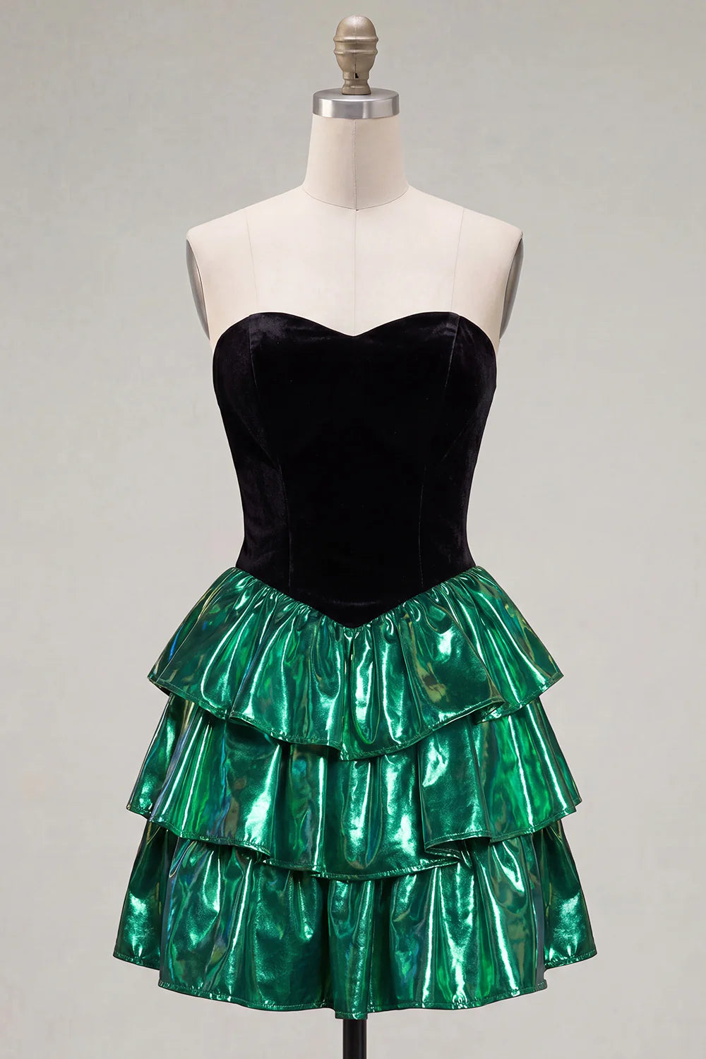 Sweetheart A Line Metallic Black Green Homecoming Dress
