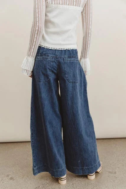 Melanie Wide Leg Pants in Dark Wash