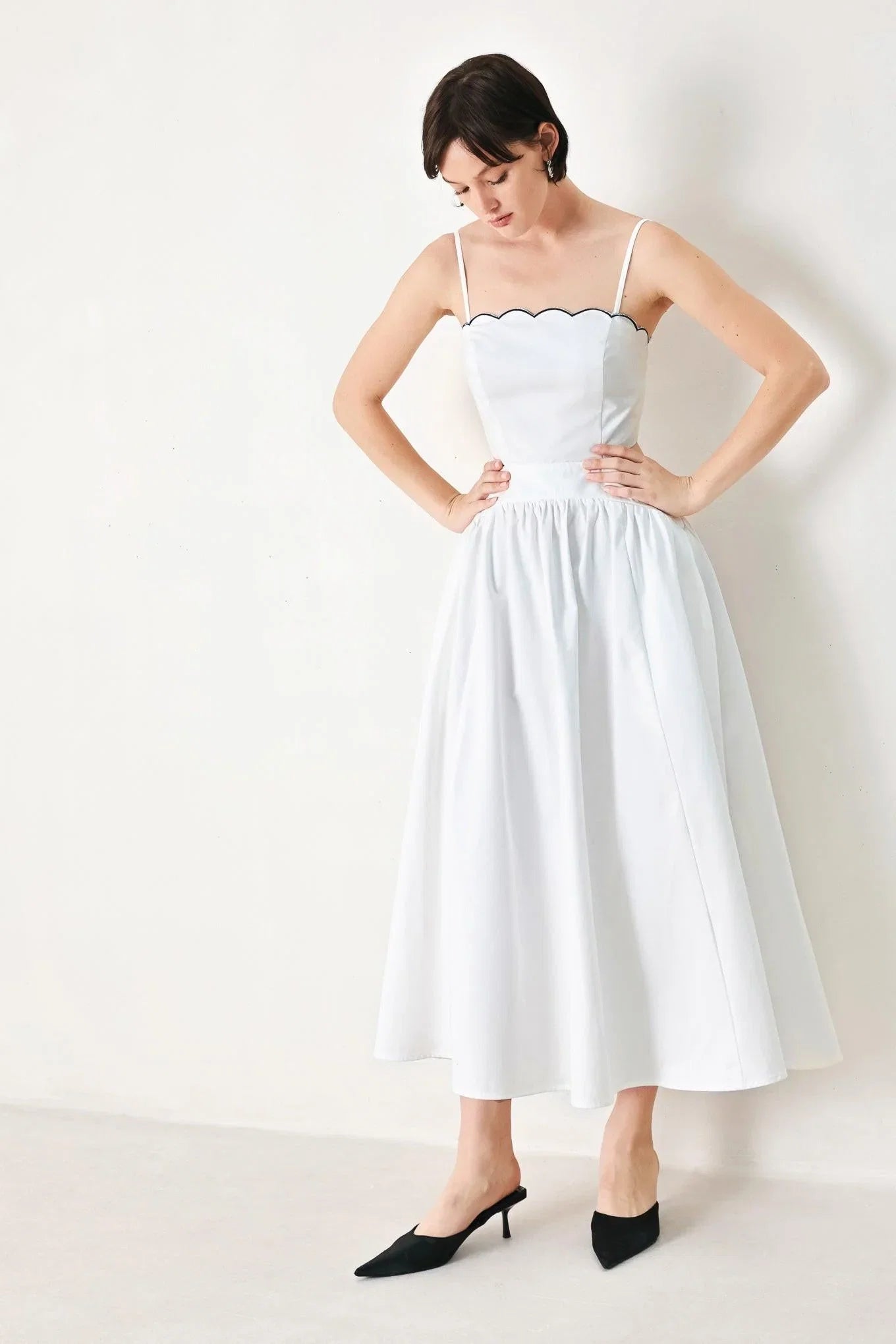 PURE ELEGANCE WHITE MIDI DRESS