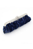 Classic Waterfall Like Queens Clutch Bag
