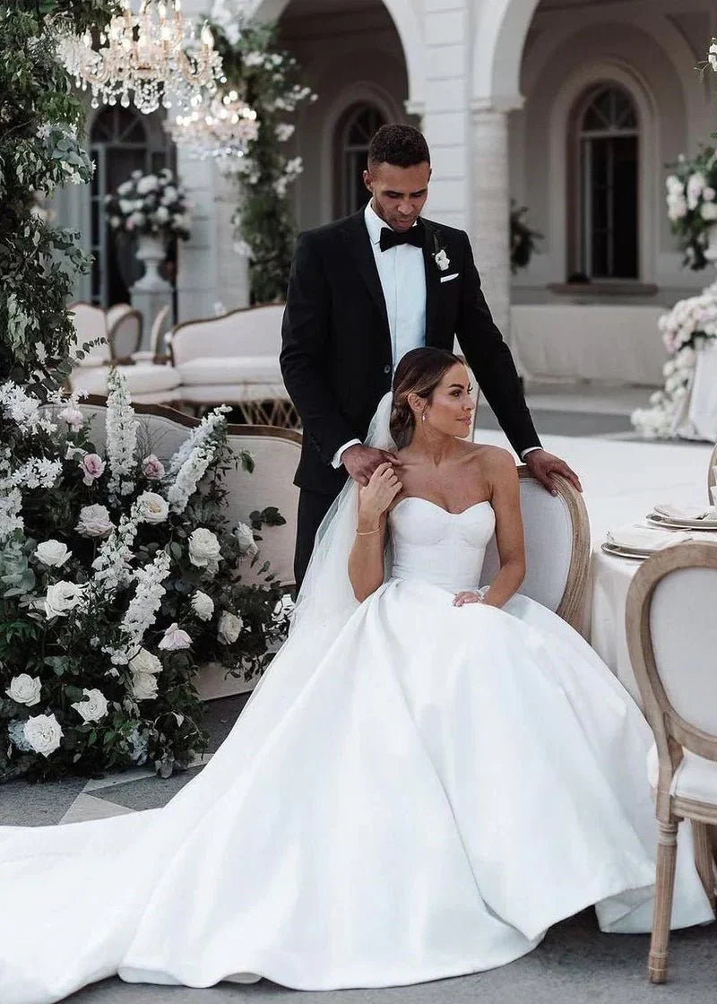 Ball Gown Sweetheart Satin Wedding Dresses