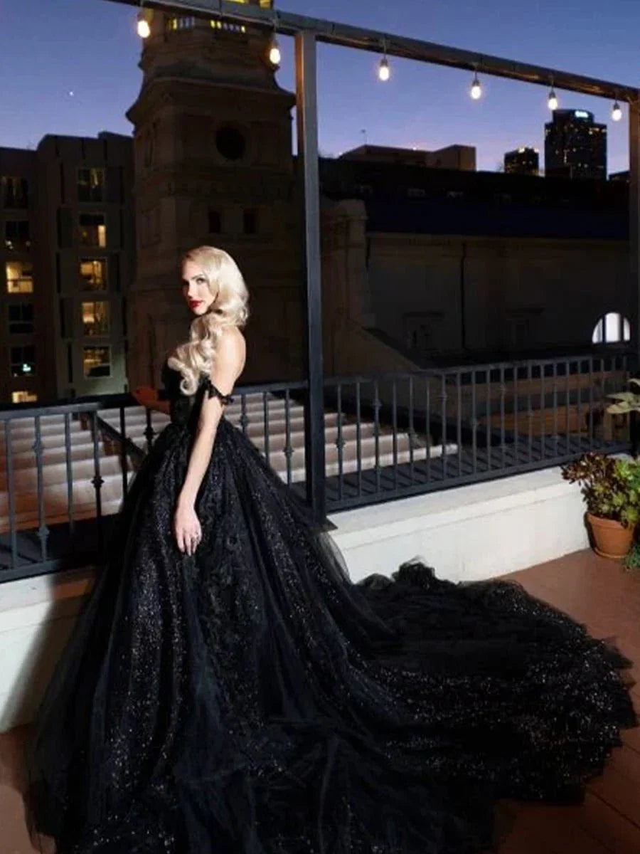 A Line Black Gothic Wedding Dresses with Sequin Lace Appliques