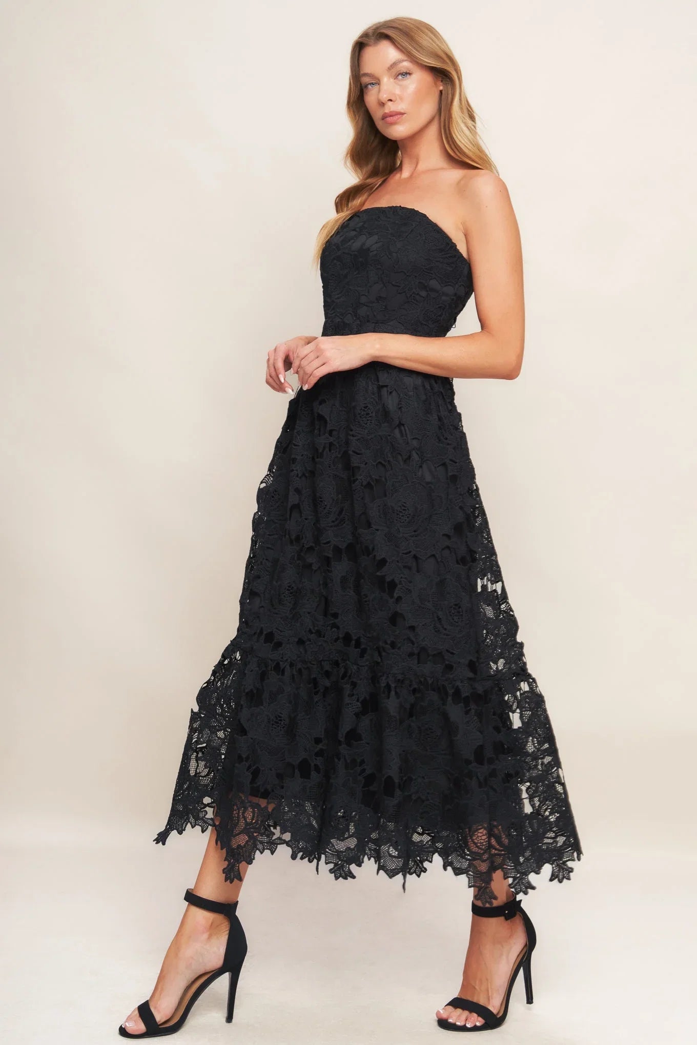 CAREFREE NIGHTS LACE MIDI DRESS BLACK FINAL SALE