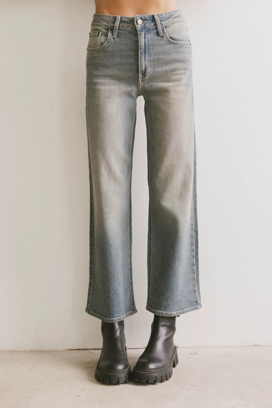 Reva Straight Leg Jeans in Medium Wash FINAL SALE