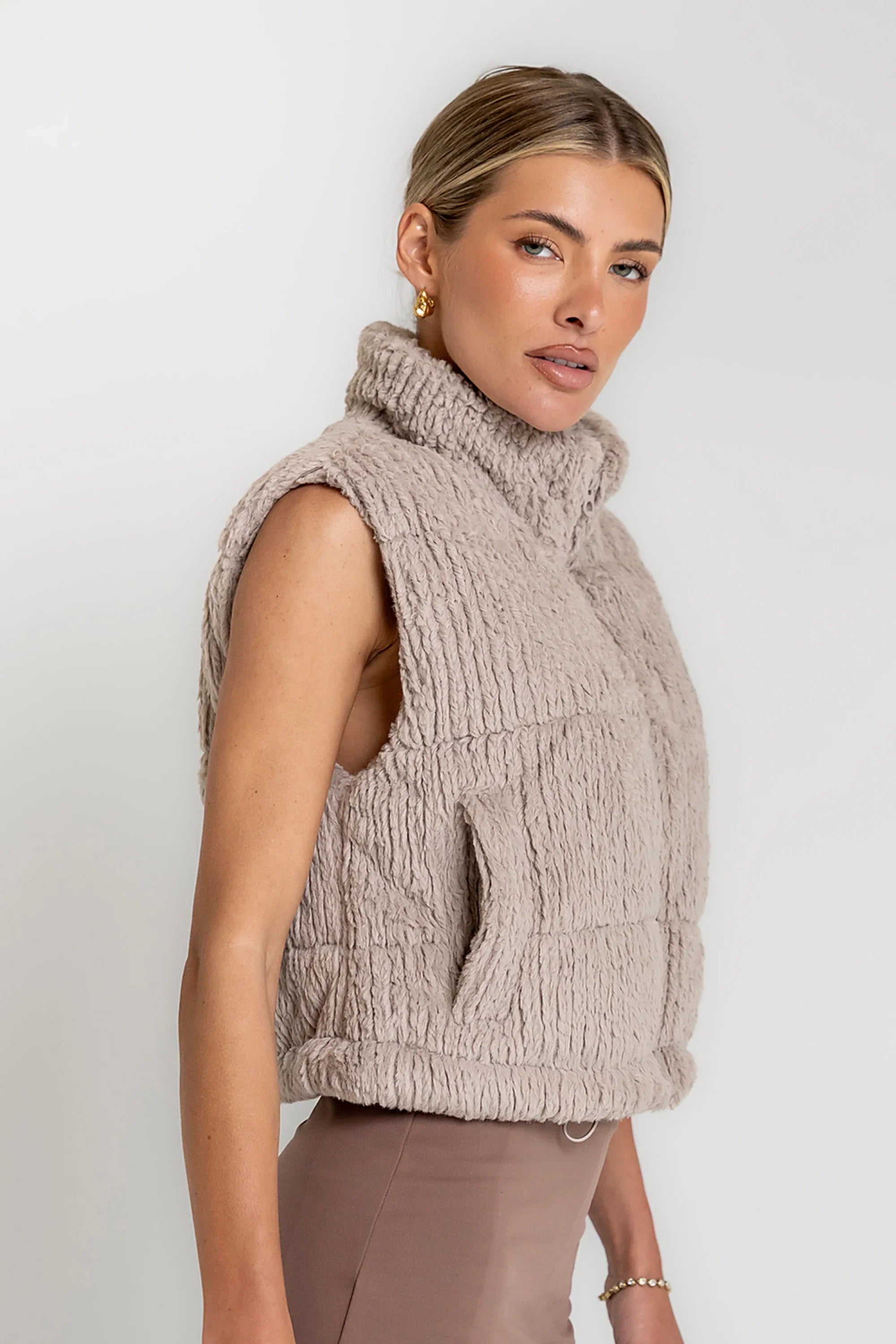 Ginny Fur Vest in Taupe