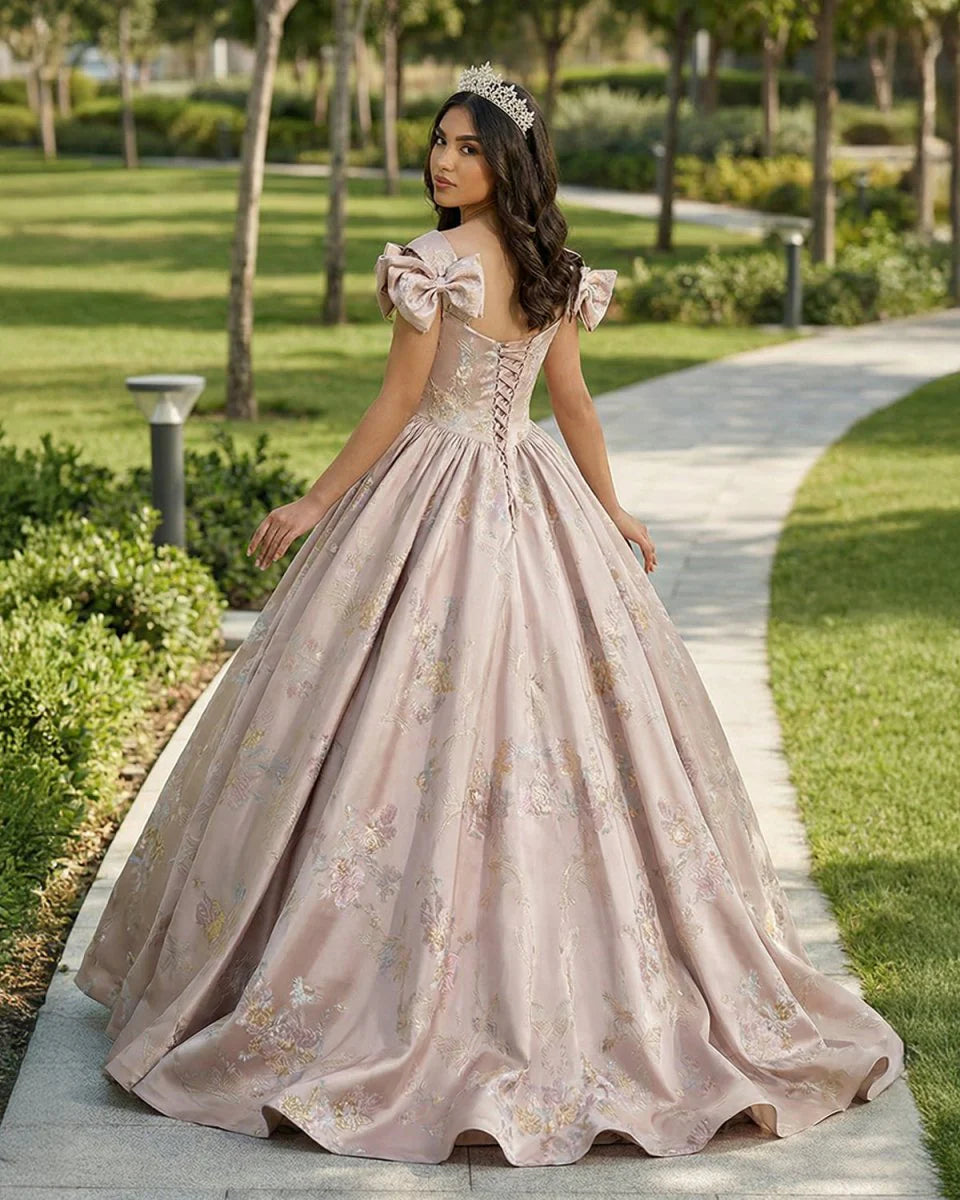 Elegant Ball Gown Pink Beaded Floral Appliques Quinceanera Dress