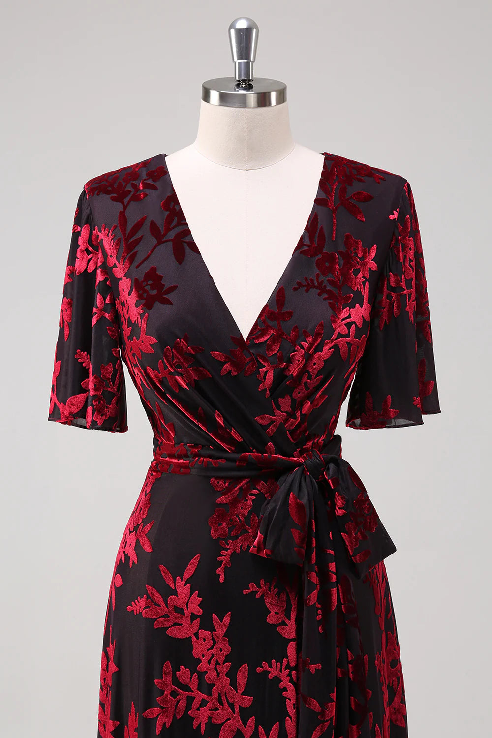 Burgundy Burnout Velvet A Line V Neck Maxi Dress with Short Sleeves