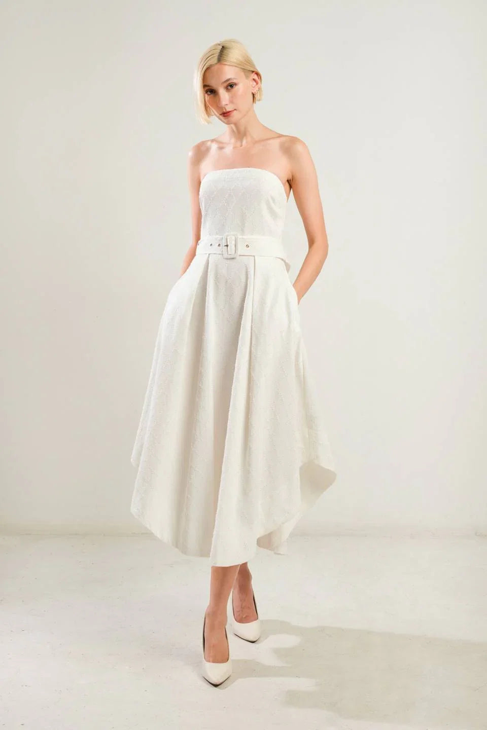 LIFES COMPASS WHITE STRAPLESS MIDI DRESS