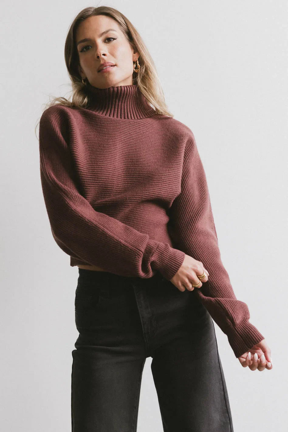 Gracelyn Turtleneck Sweater in Redbrown FINAL SALE