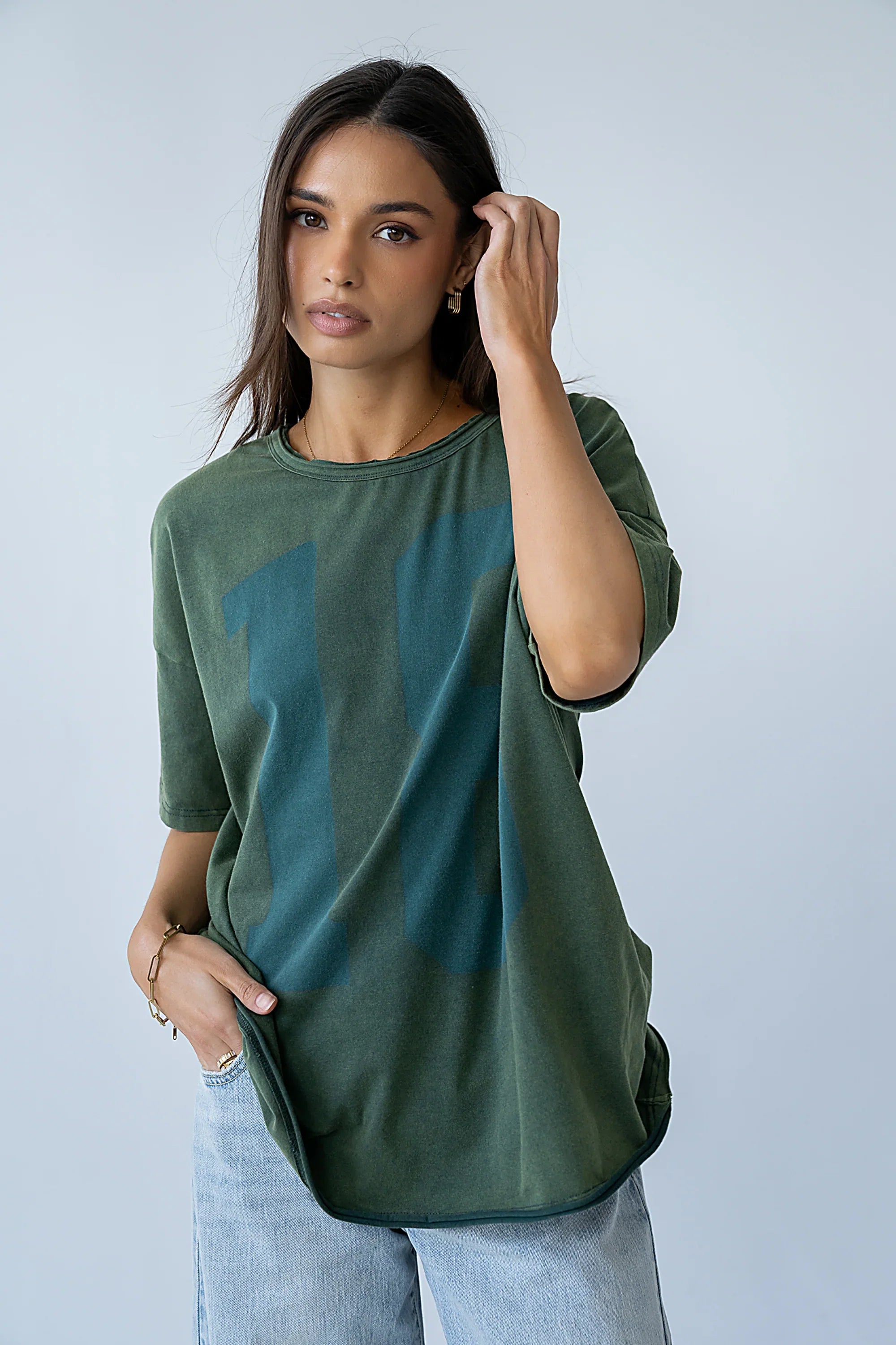 Mary Graphic Tee in Olive