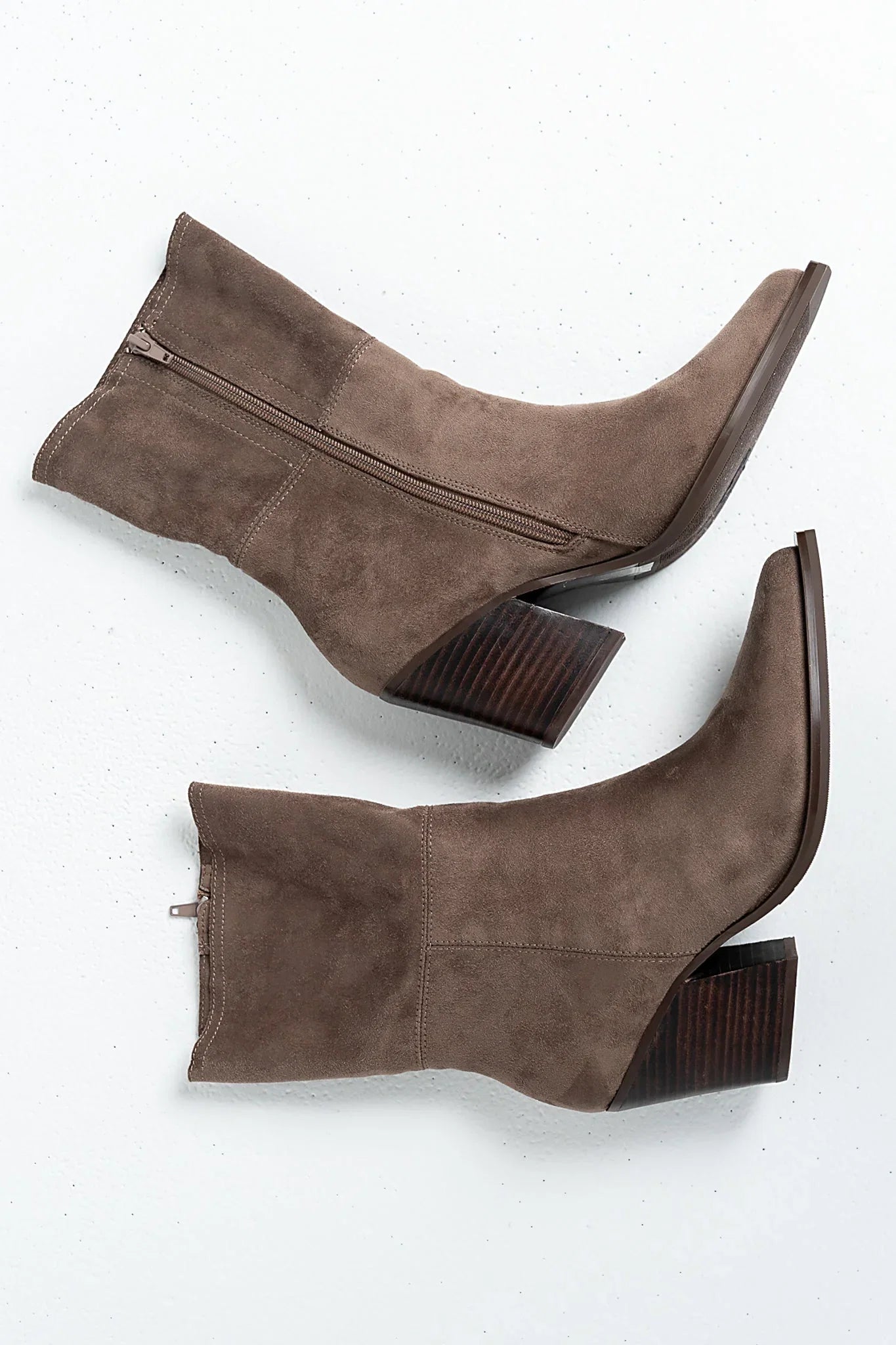 Venice Boots in Taupe