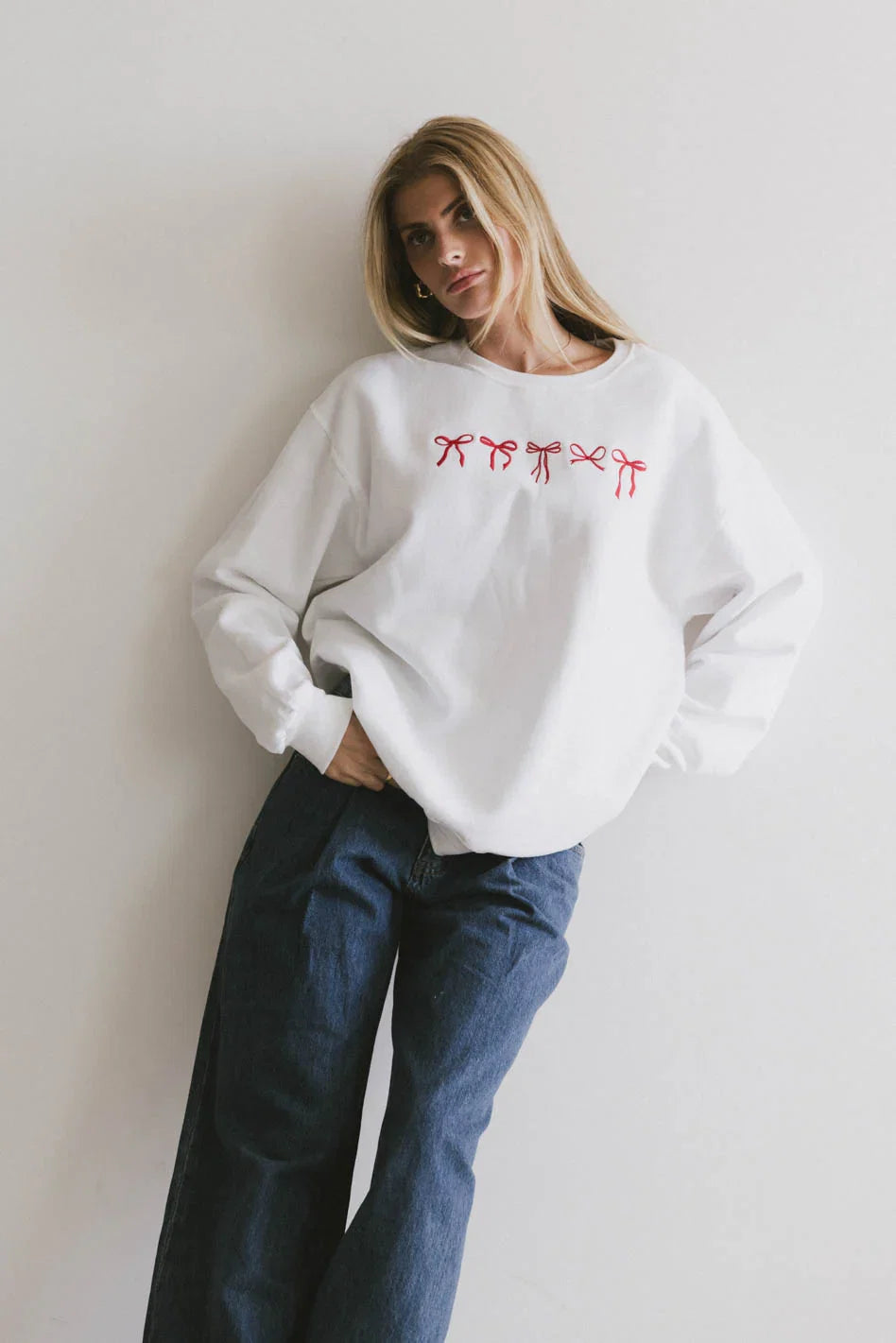 Pretty Bows Crewneck in Cream FINAL SALE