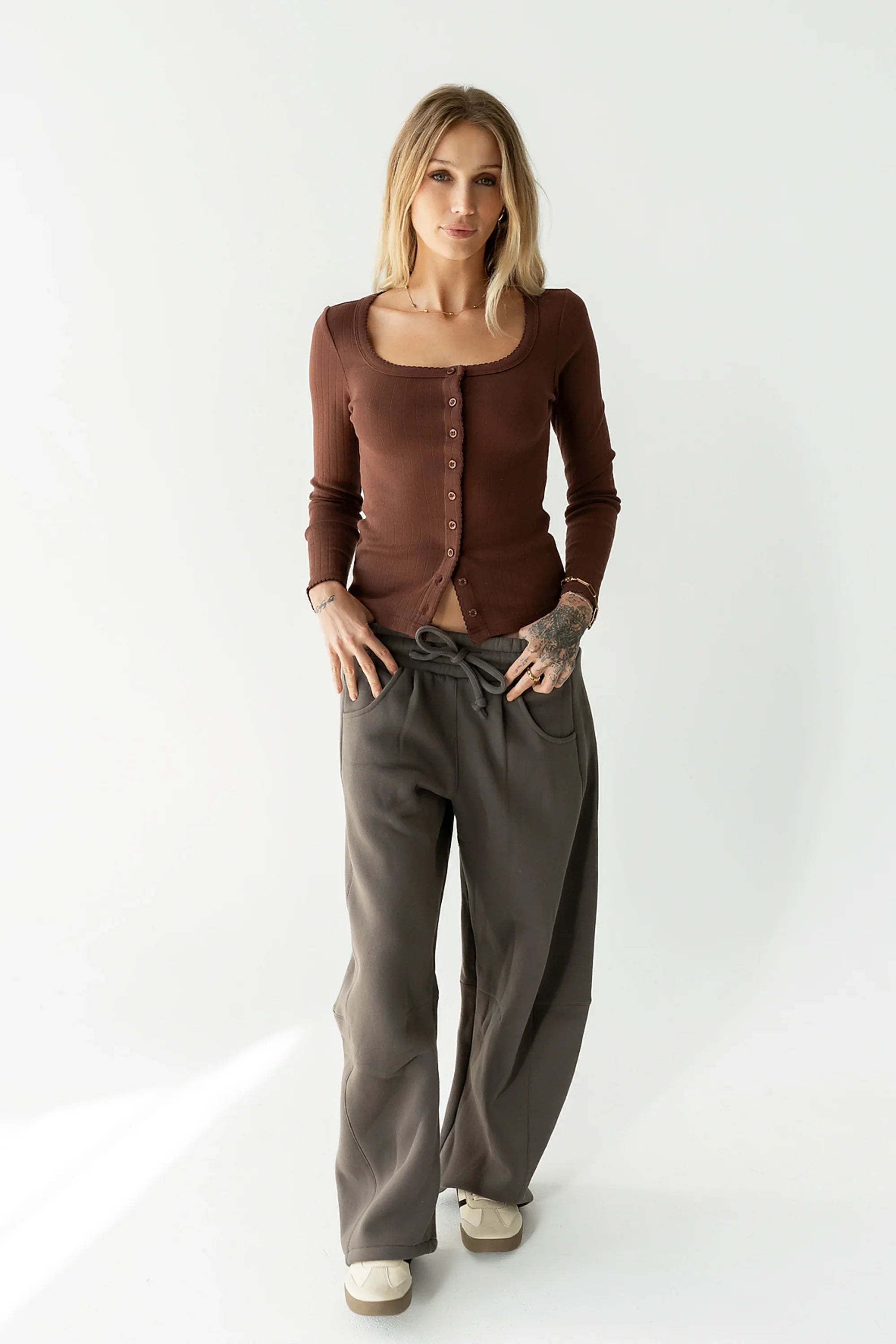 Pura Knit Top in Brown