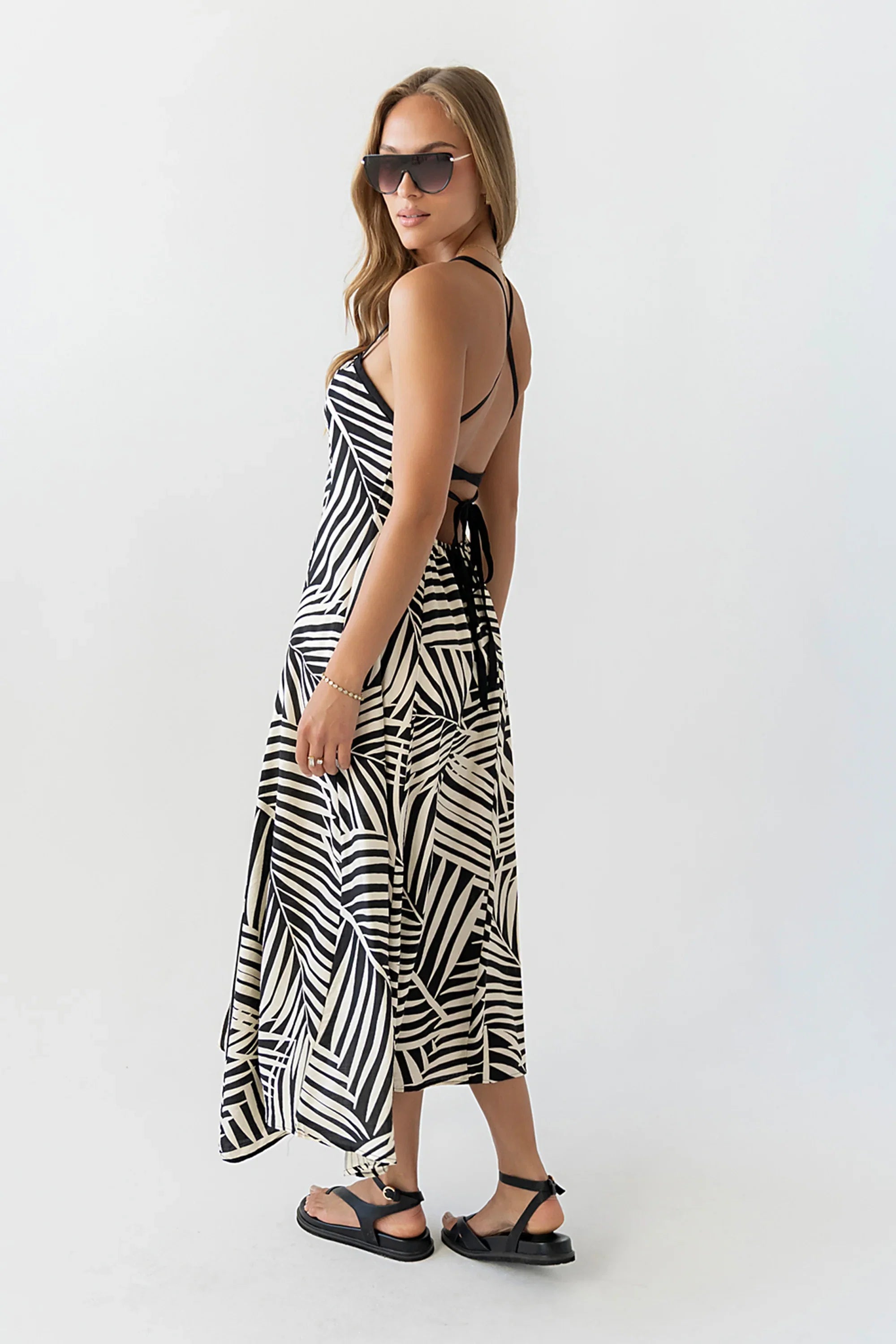 Zoelle Halter Neck Midi Dress