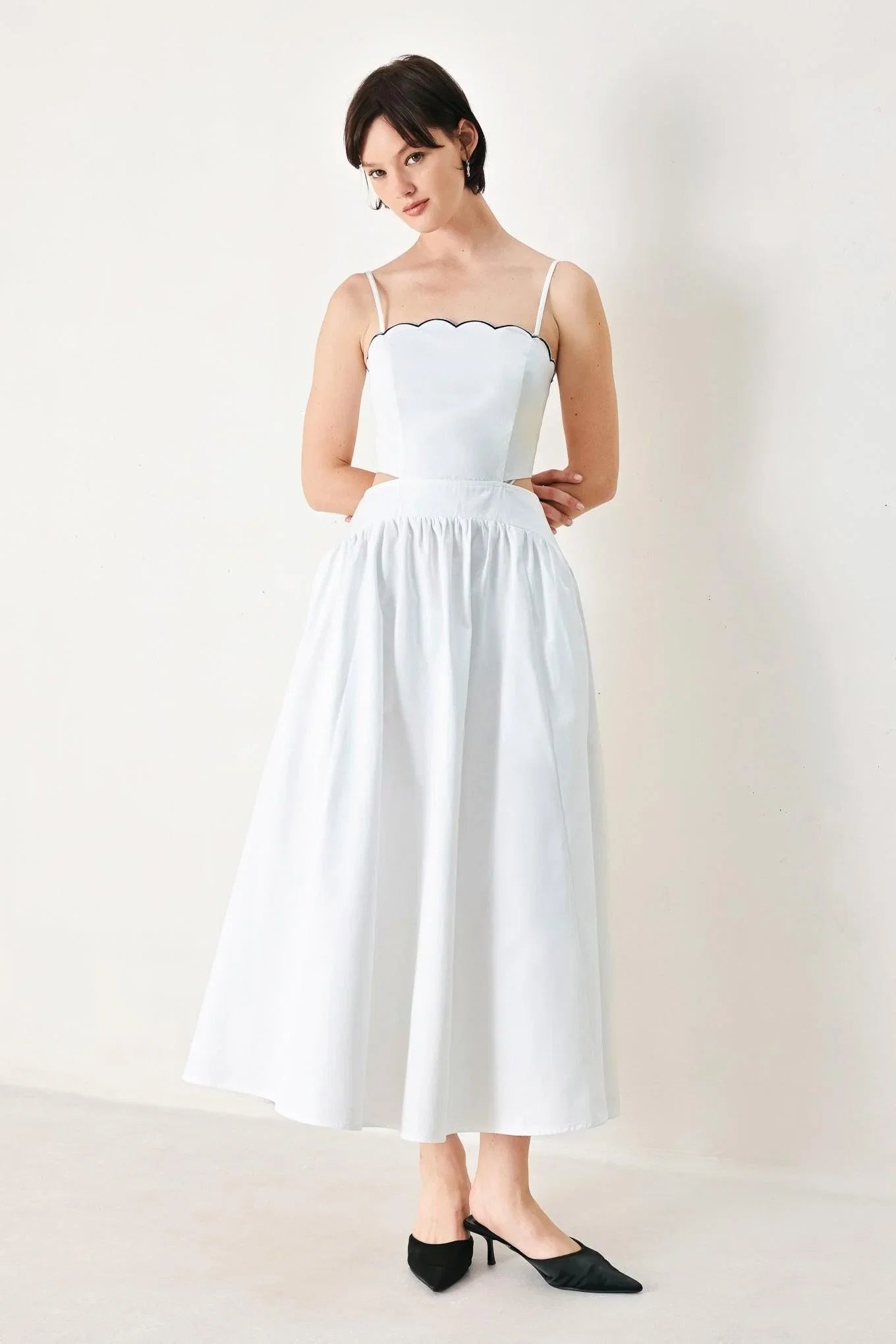 PURE ELEGANCE WHITE MIDI DRESS