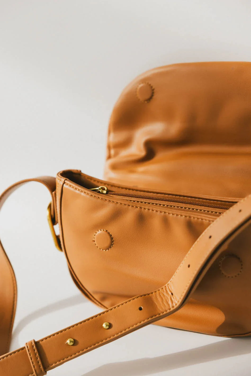 Rumble Vegan Leather Bag in Tan FINAL SALE