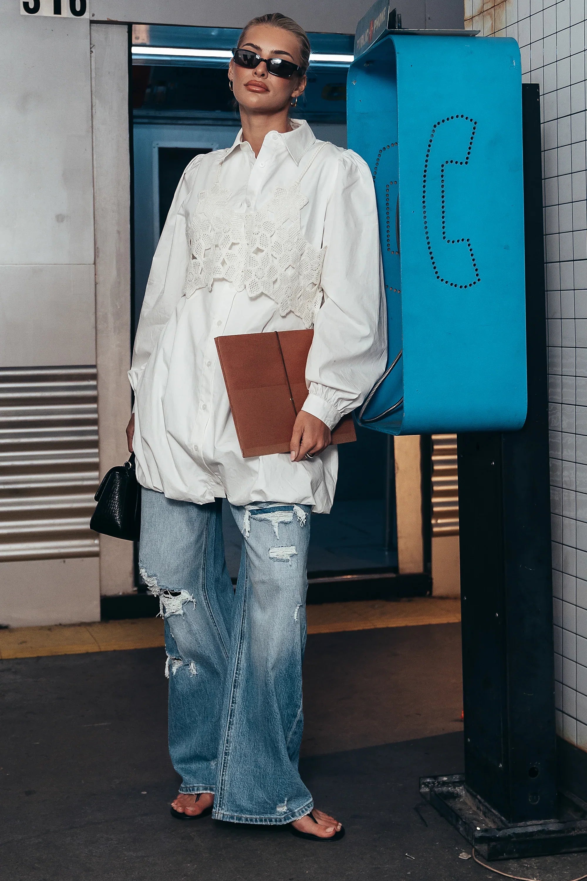 Quinny Distressed Wide Leg Jeans