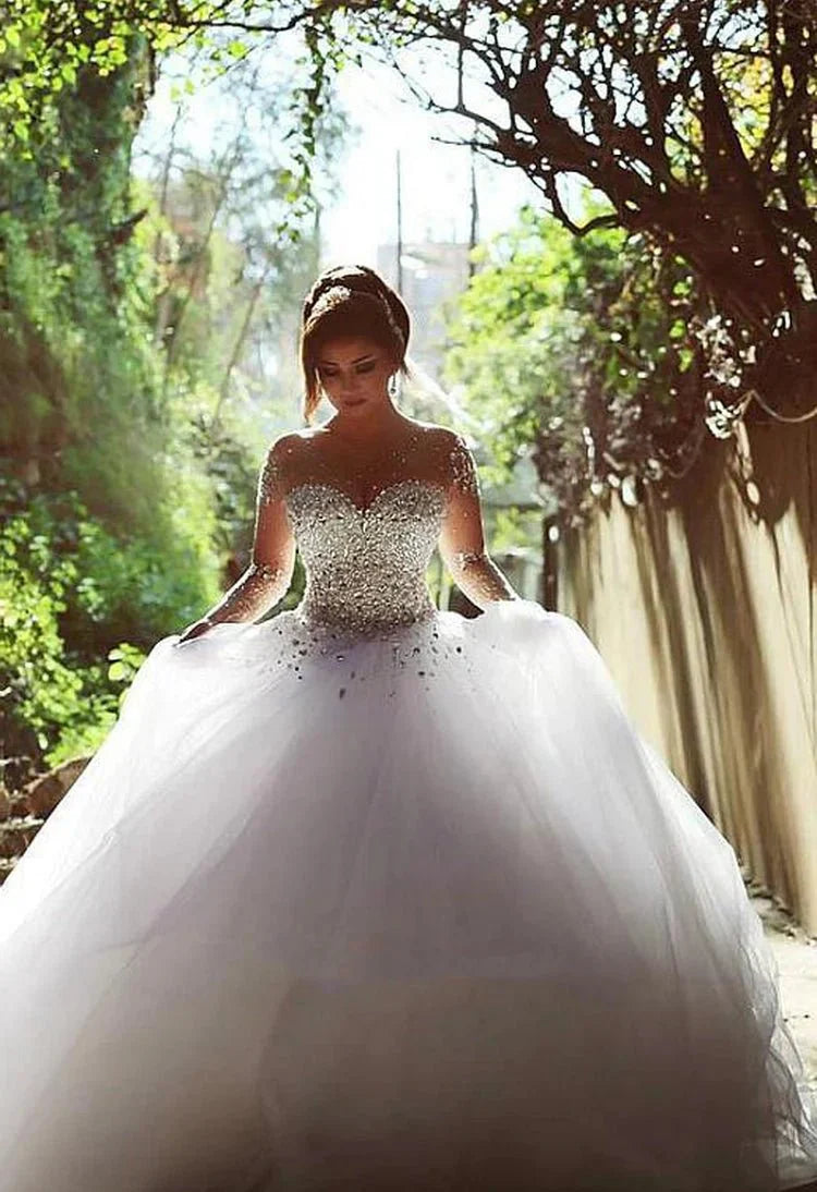 Vintage Long Sleeve Beadings Ball Gown Tulle Lace Up Wedding Dress