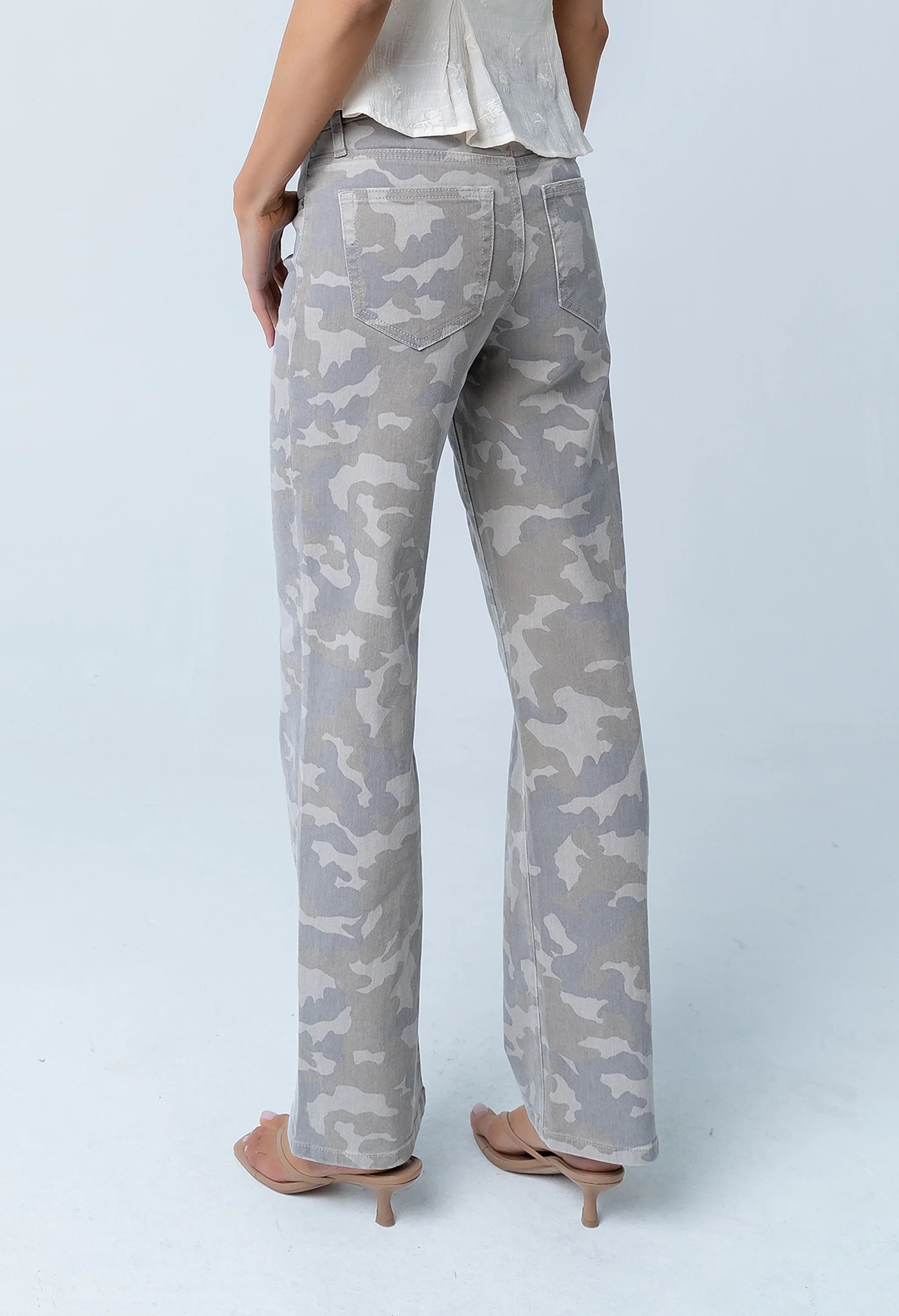 Valerie Straight Leg Jeans