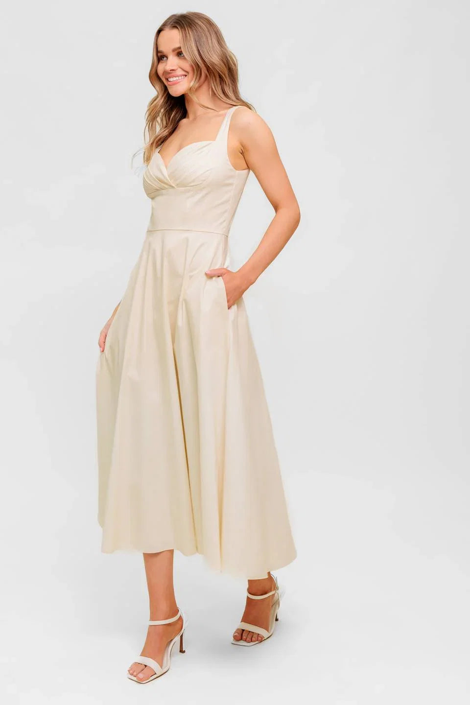 CHANTILLY CHARM SHIRRED MIDI DRESS