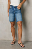 Rebecca Bermuda Shorts in Medium Wash