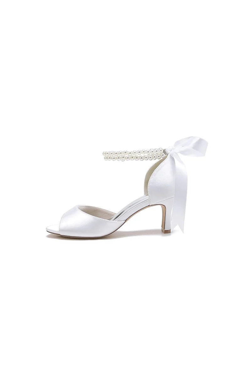 Chic White Satin Heels Featuring a Pearl Embellished Bow