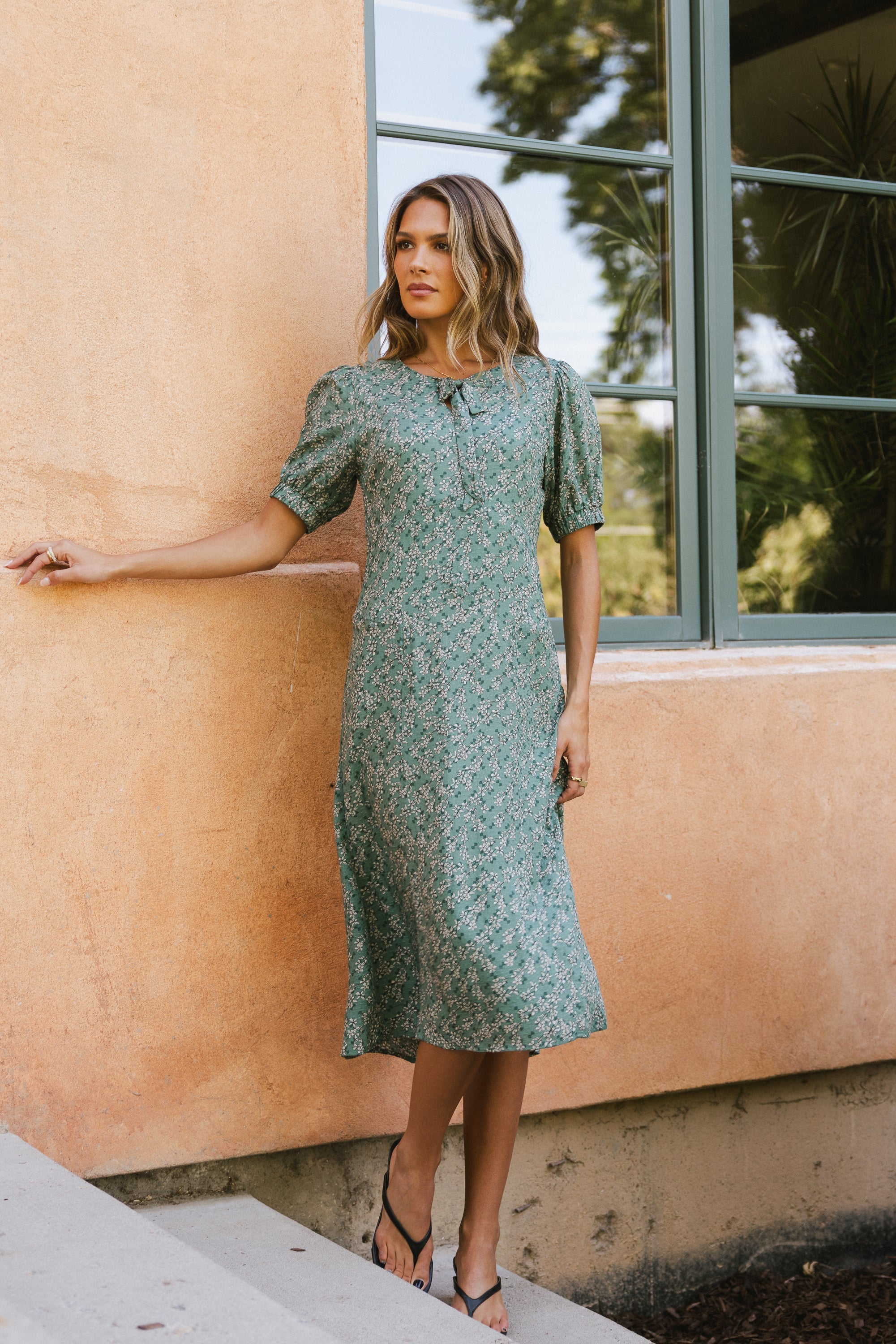 Kelsey Floral Midi Dess