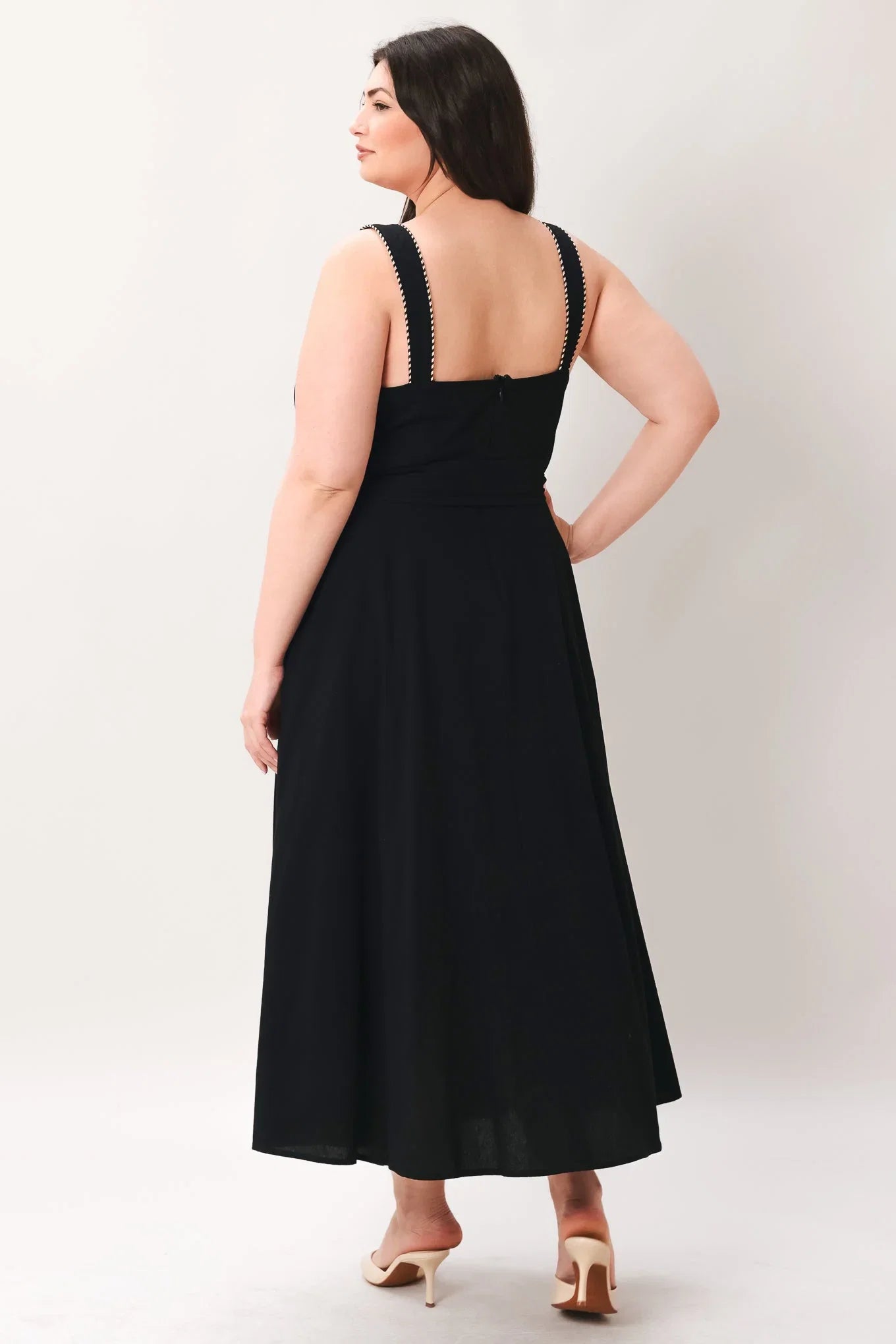 LOVELY NOIR BLACK MIDI DRESS
