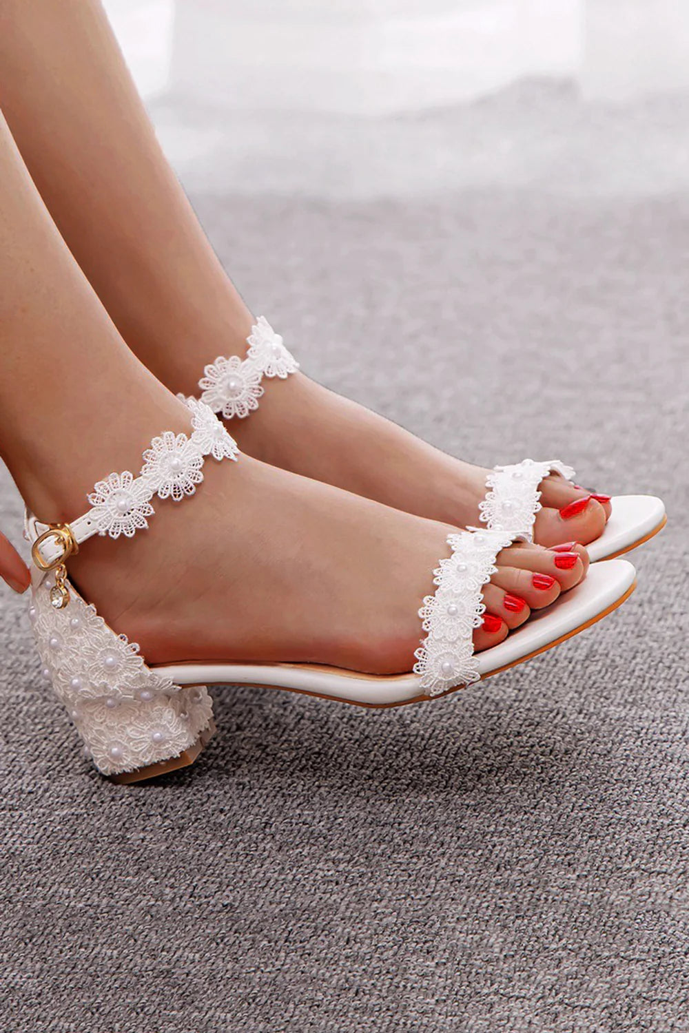 Romantic White Lace Block Heel Wedding Shoes with Pearls