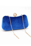 Eye Catching Imitation Velvet Chain Clutch Bag