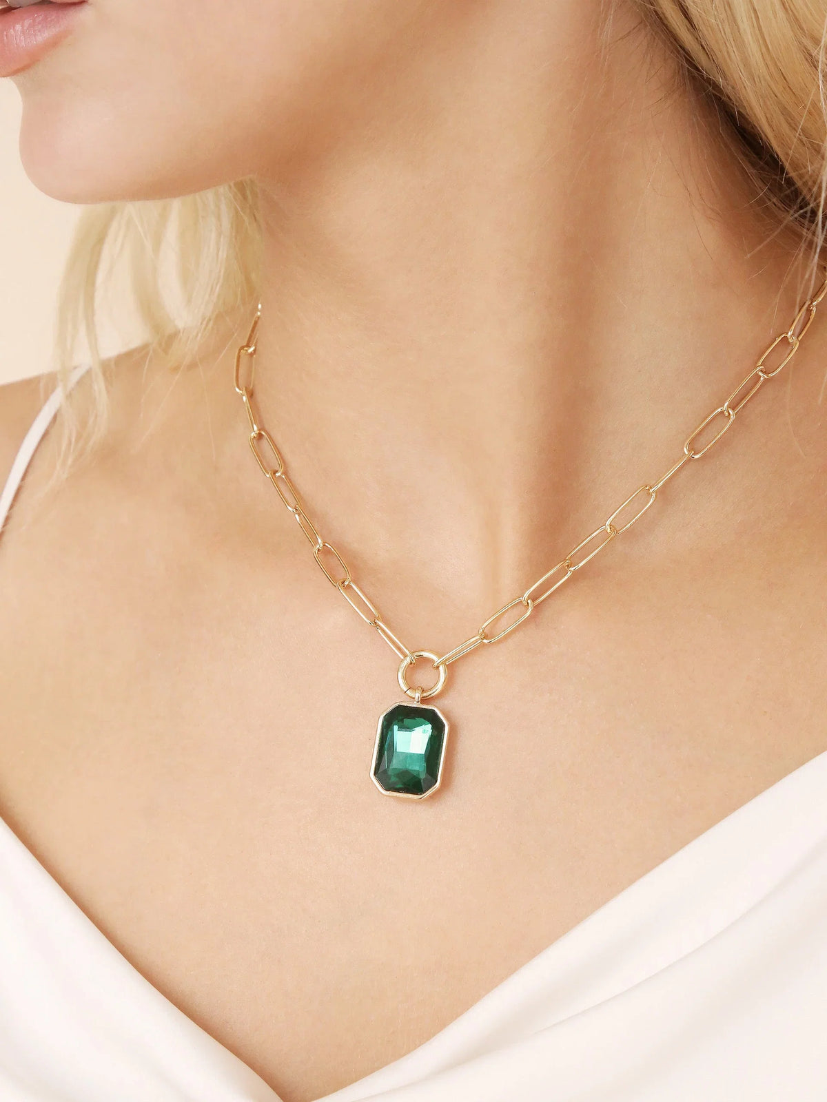 Deco Crystal Pendant Necklace