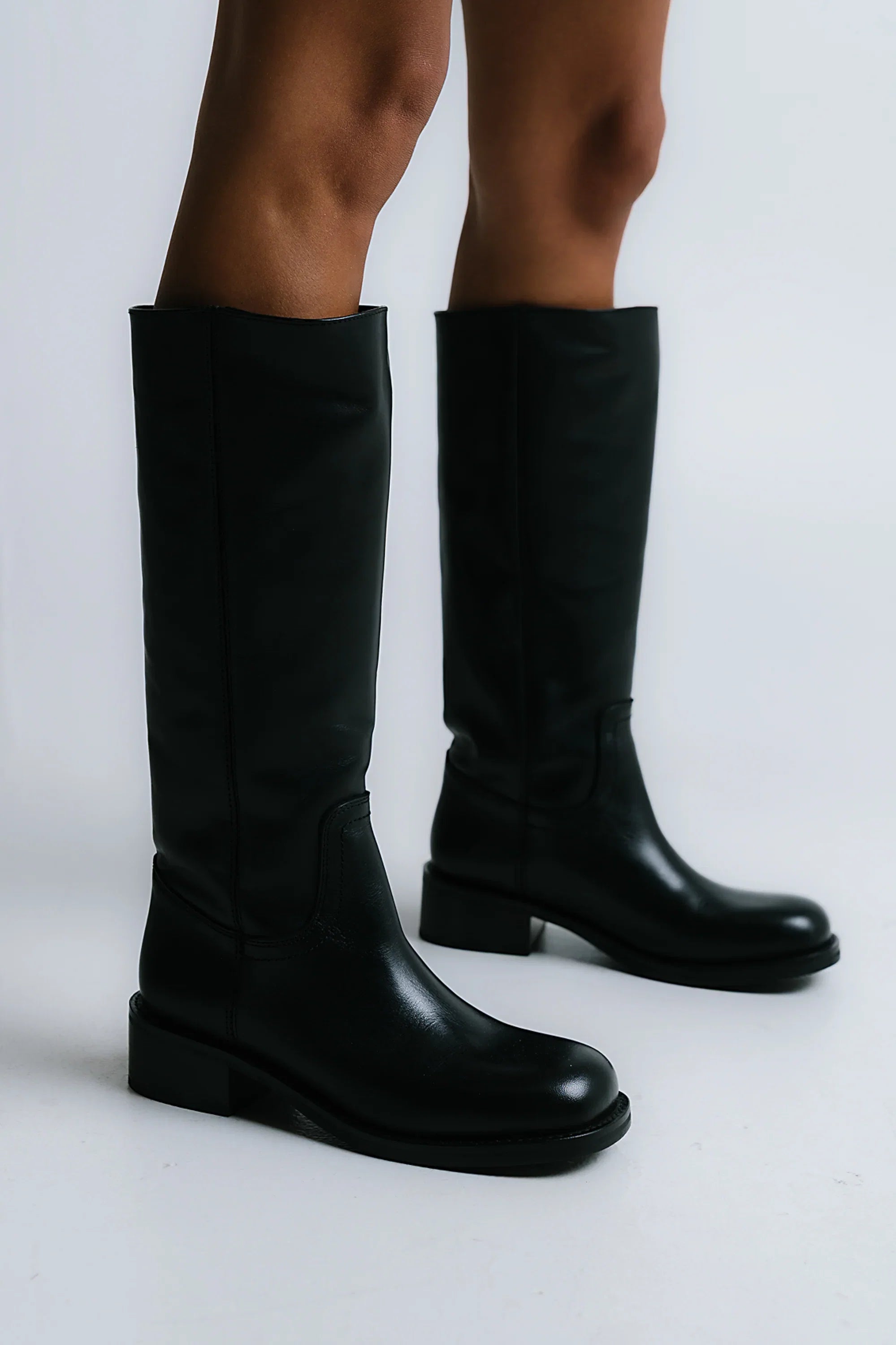 Steve Madden Riggs Tall Boots in Black