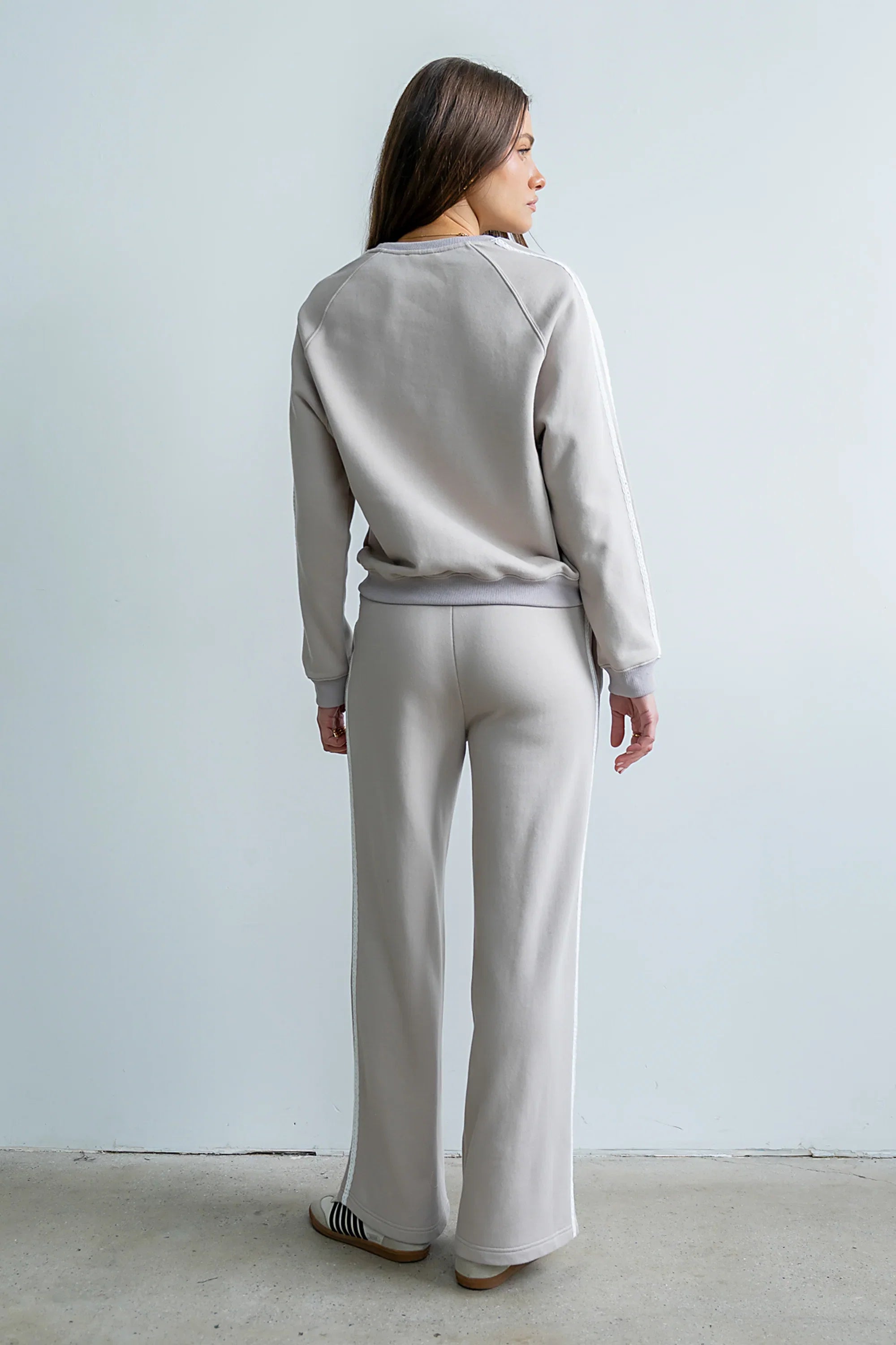 Mickey Sweatshirt in Taupe
