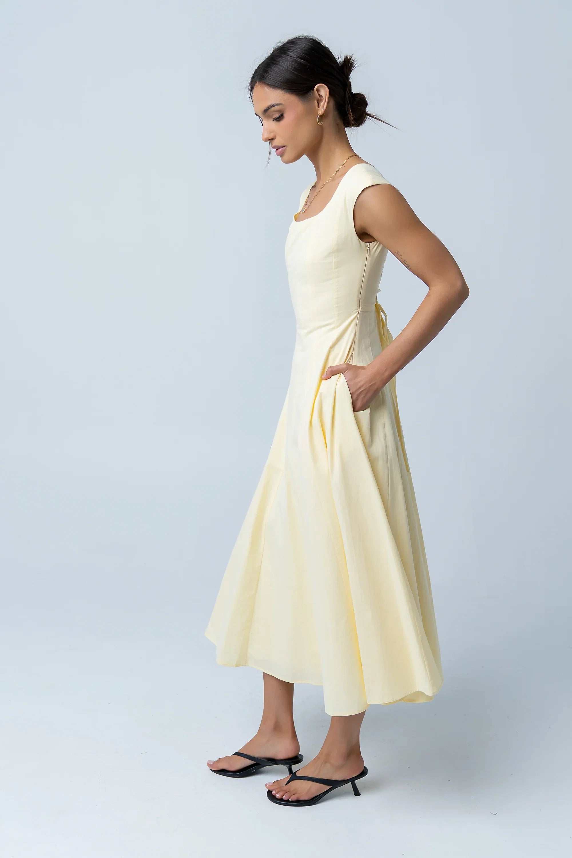 Colin Midi Dress in Butter Yellow