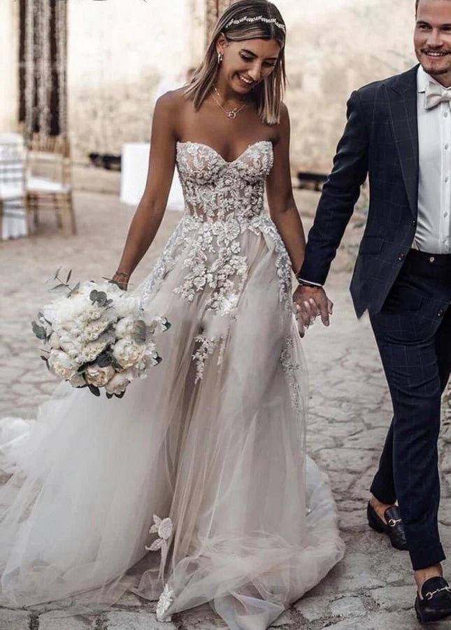 A line Tulle Skirt Floral Lace Sweetheart Wedding Dresses Backless