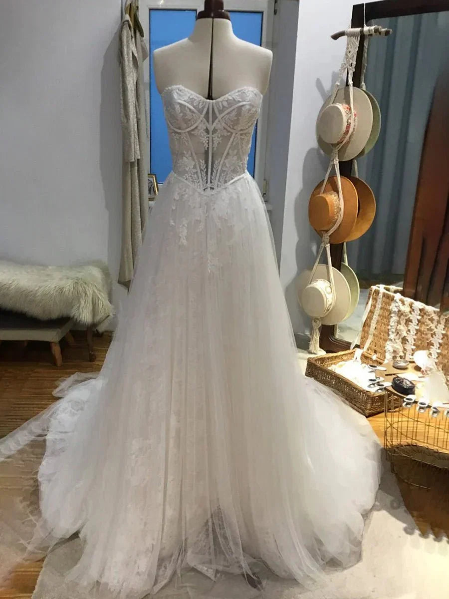 Charming A Line Strapless Tulle Lace Wedding Dresses