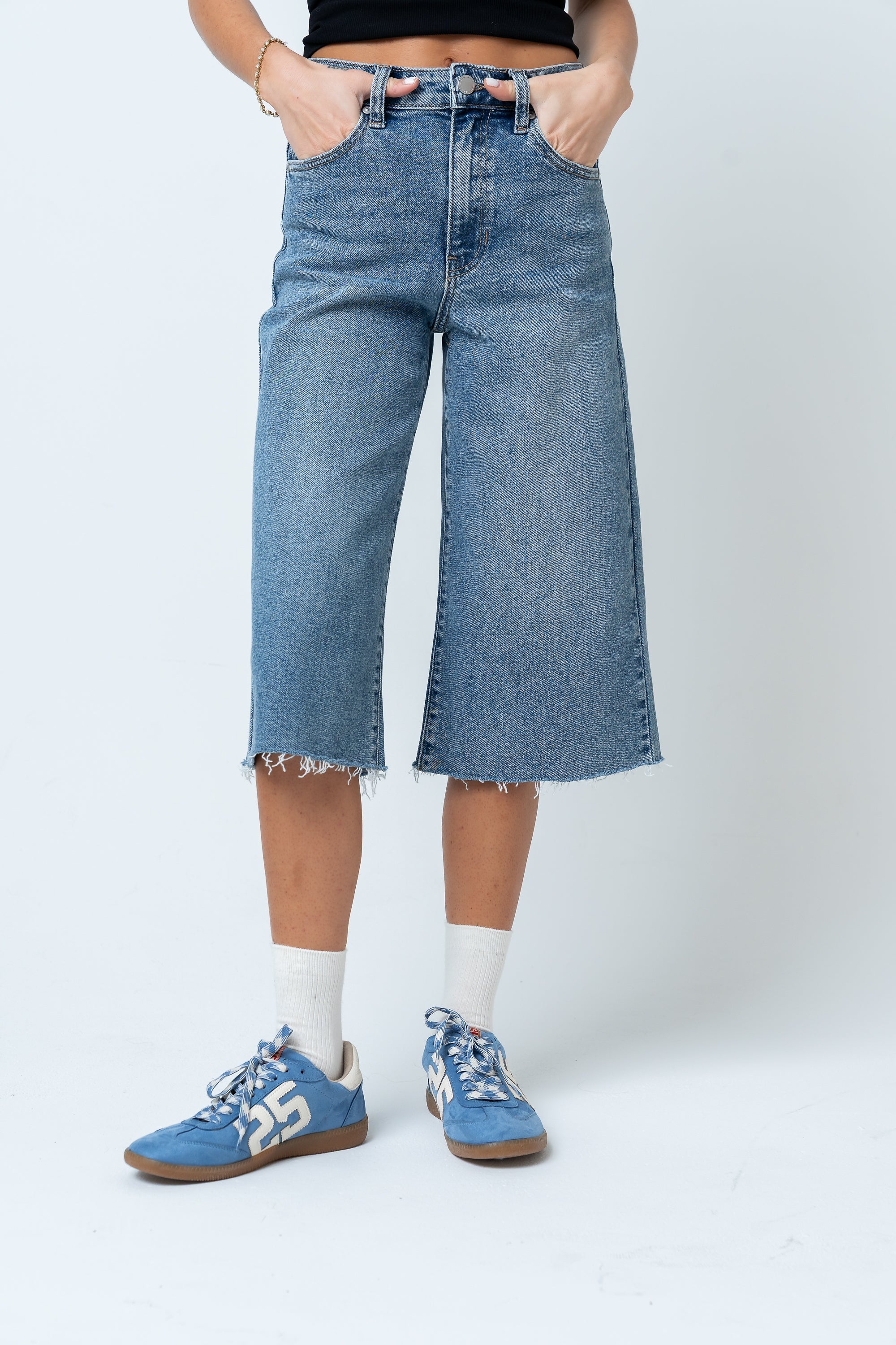 Mina Capri Pants