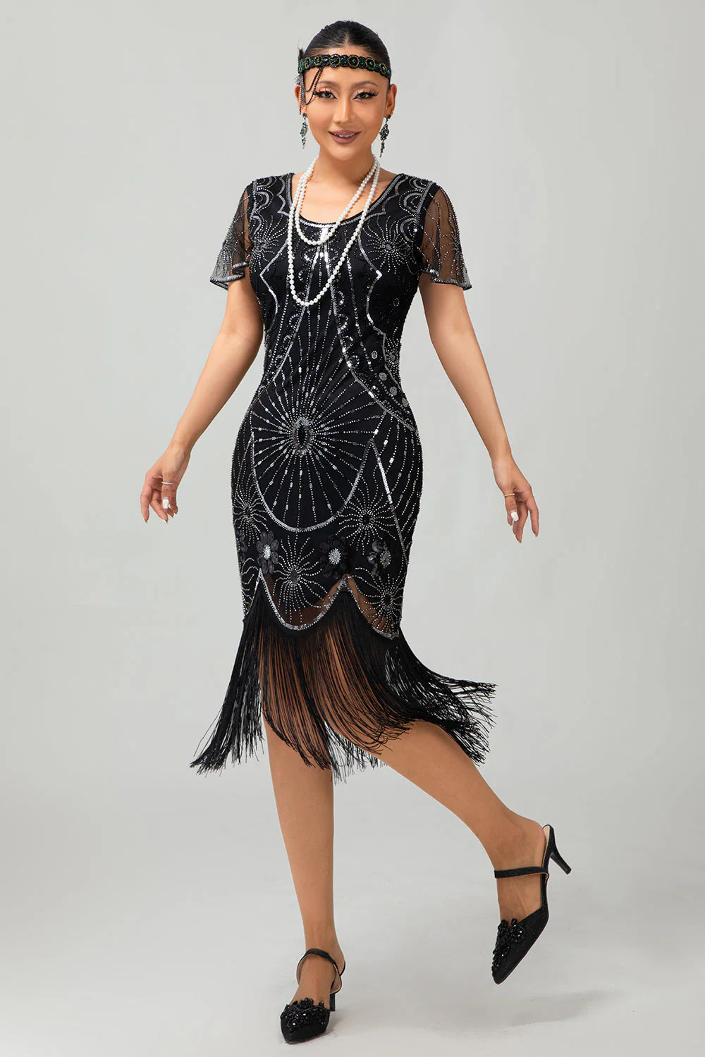 Gatsby Black Silver Scoop Fringed Bodycon 1920s Dress with Sequins