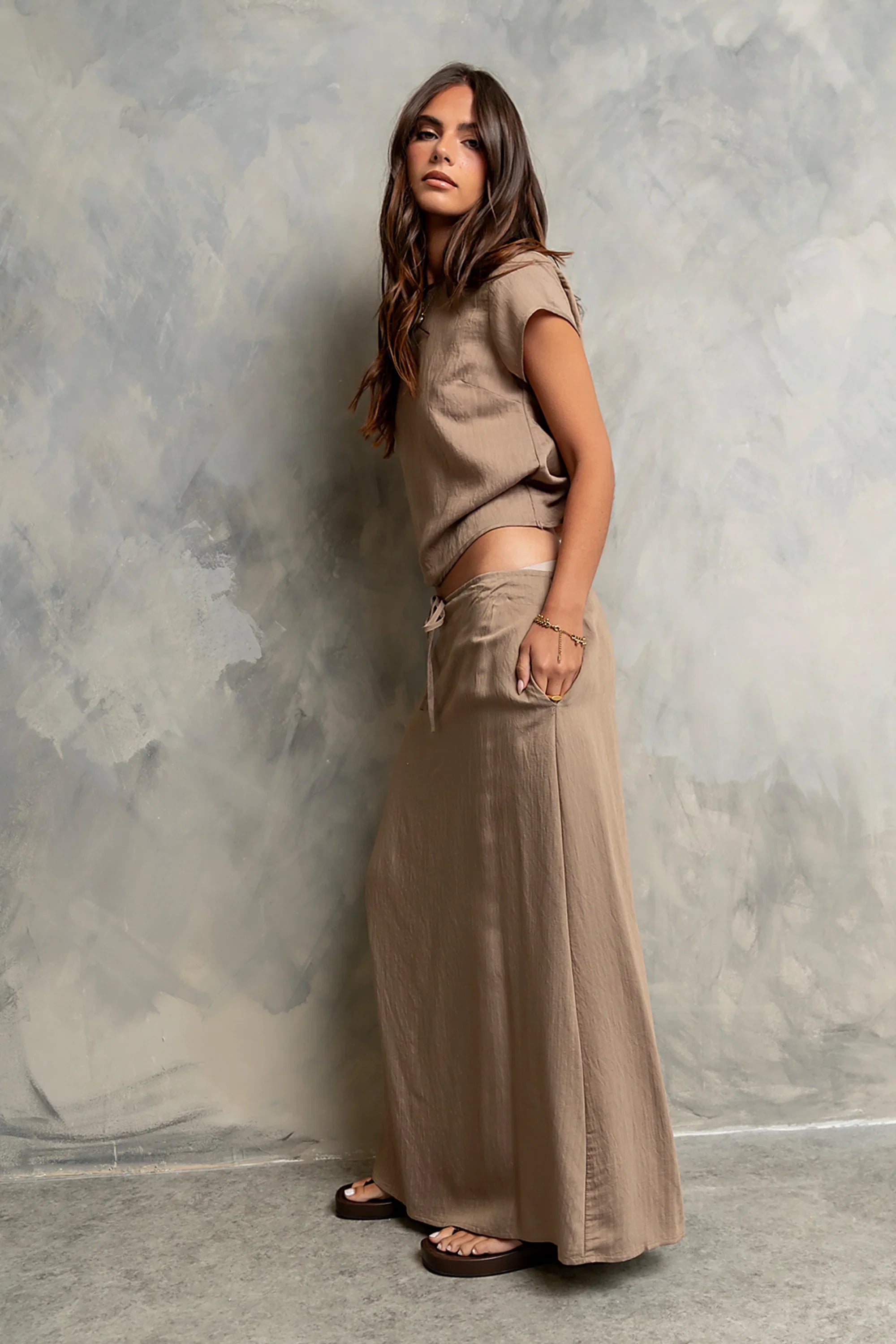 Polliana Textured Stripe Skirt in Mocha