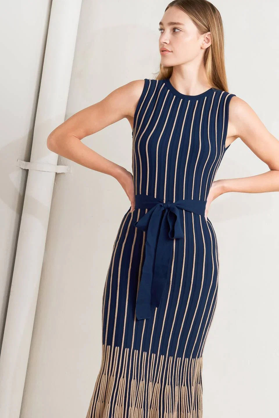 SWEATER KNIT NAVY MERMAID MIDI DRESS