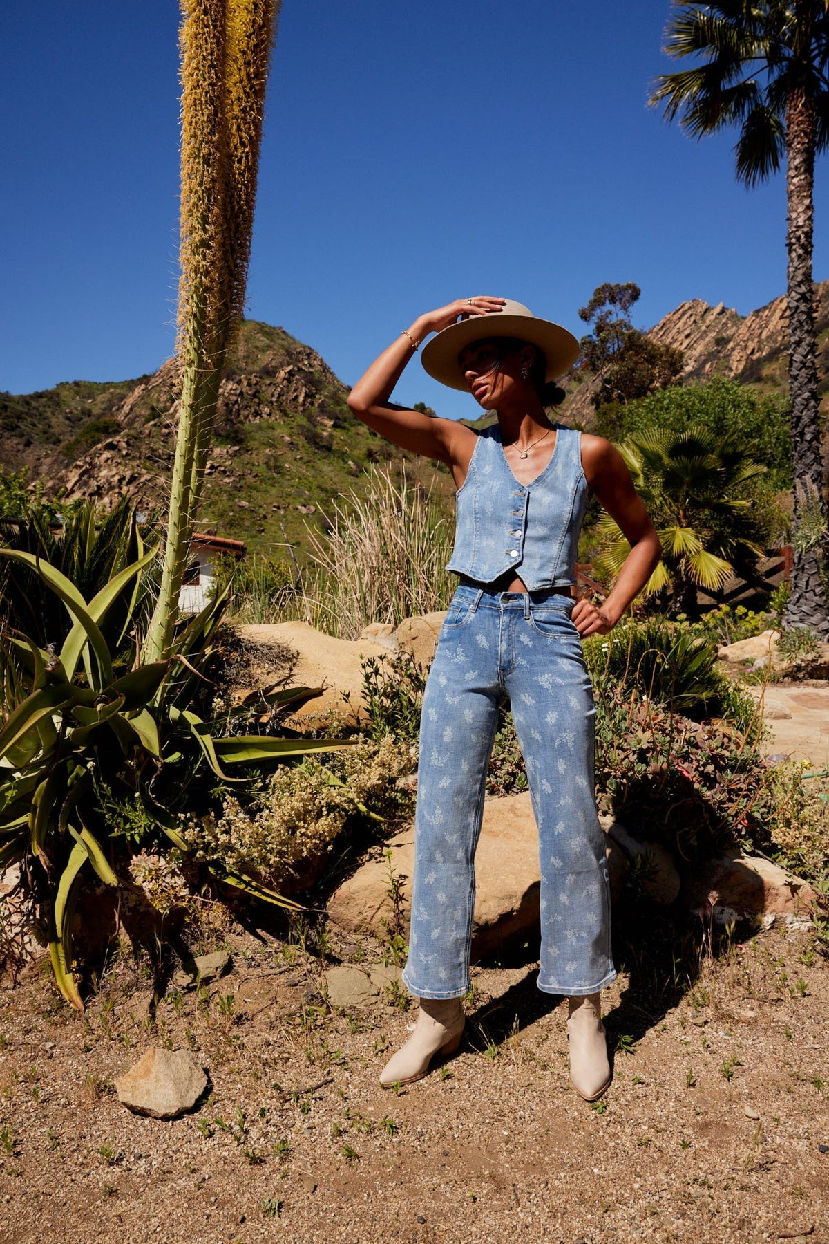Shea Floral Vest in Light Wash FINAL SALE