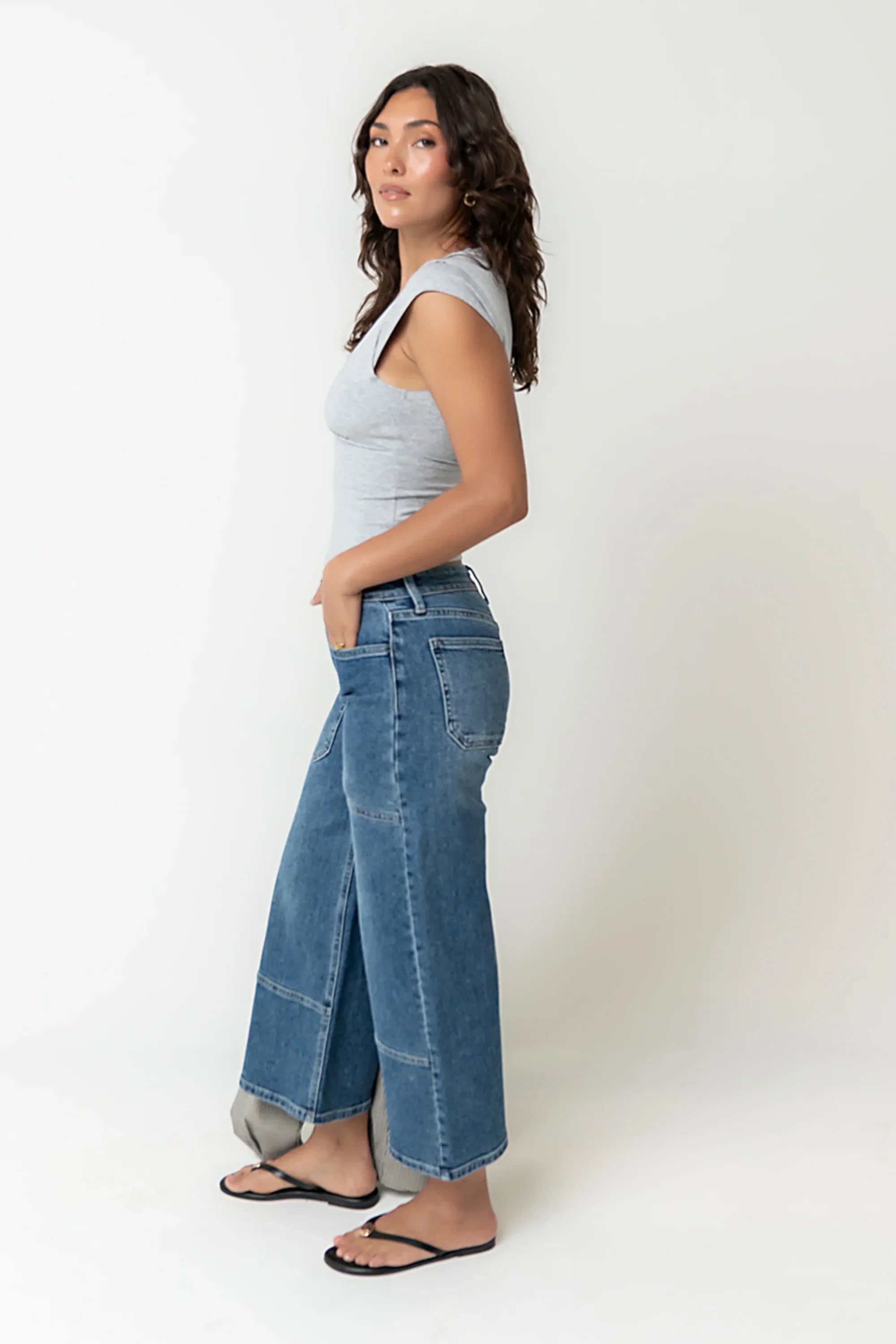 Mylah Wide Leg Jeans in Medium Wash