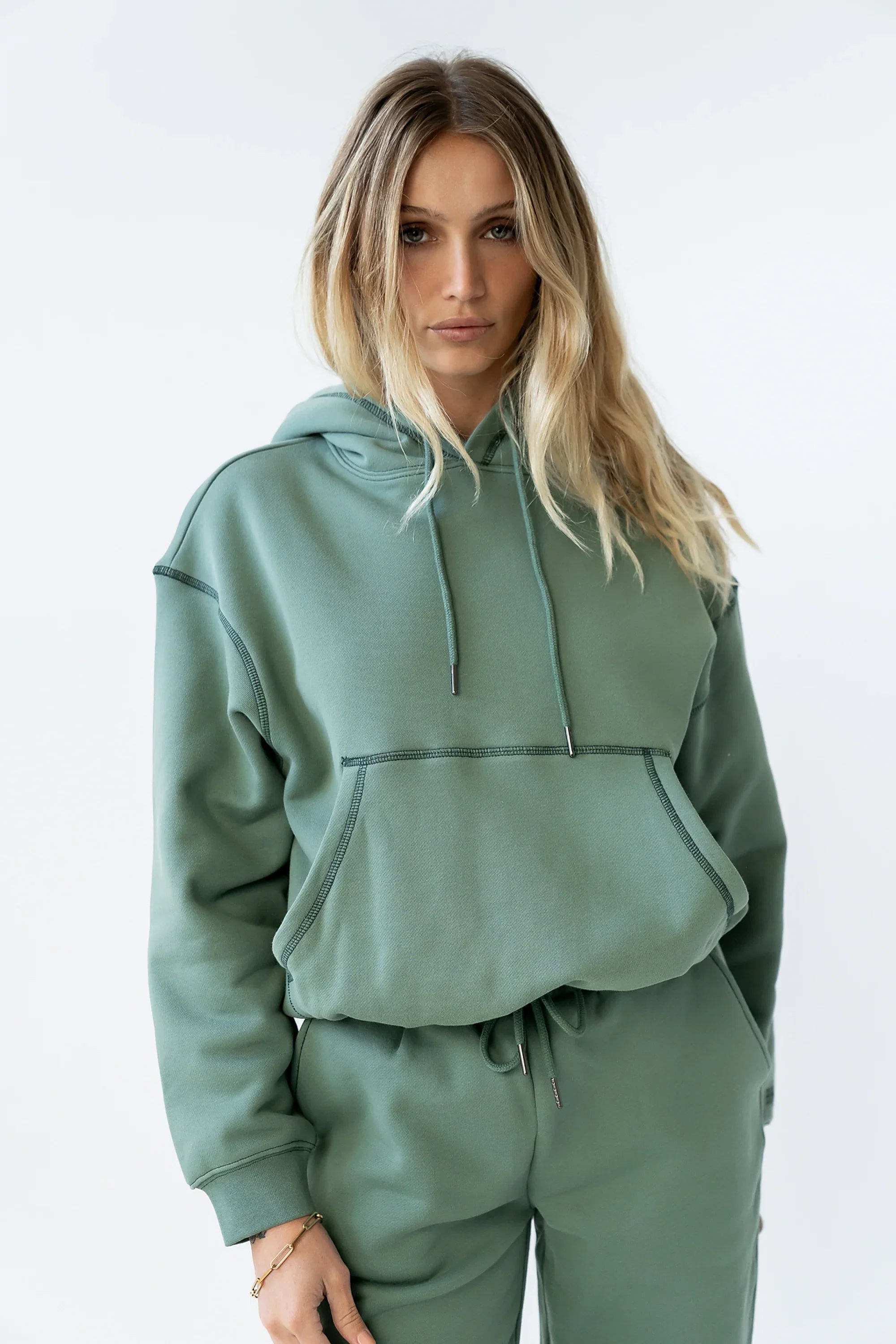 Mozie Contrast Sweatshirt in Teal