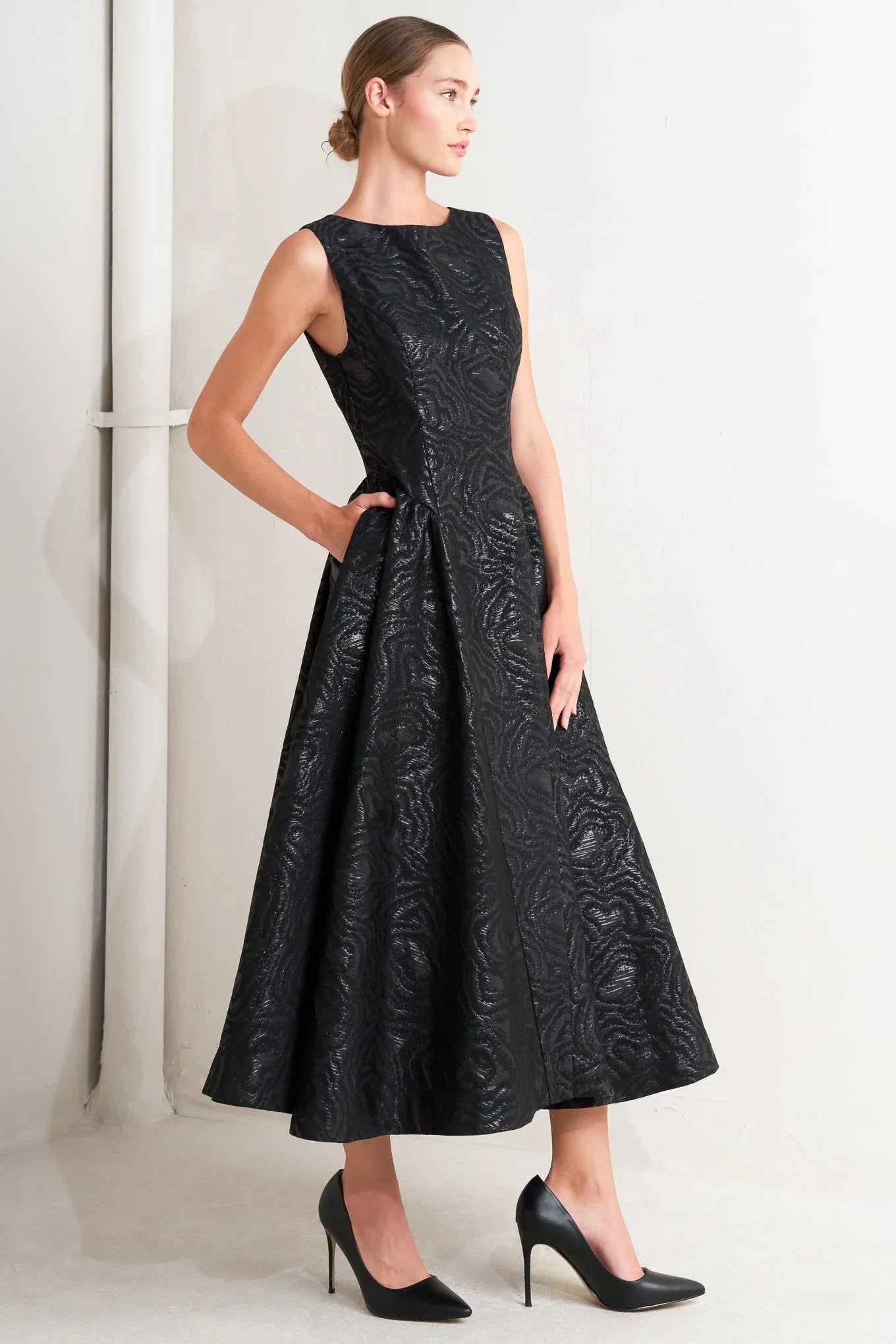 TEXTURED BLACK MIDI DRESS WITH OPEN BACK FINAL SALE
