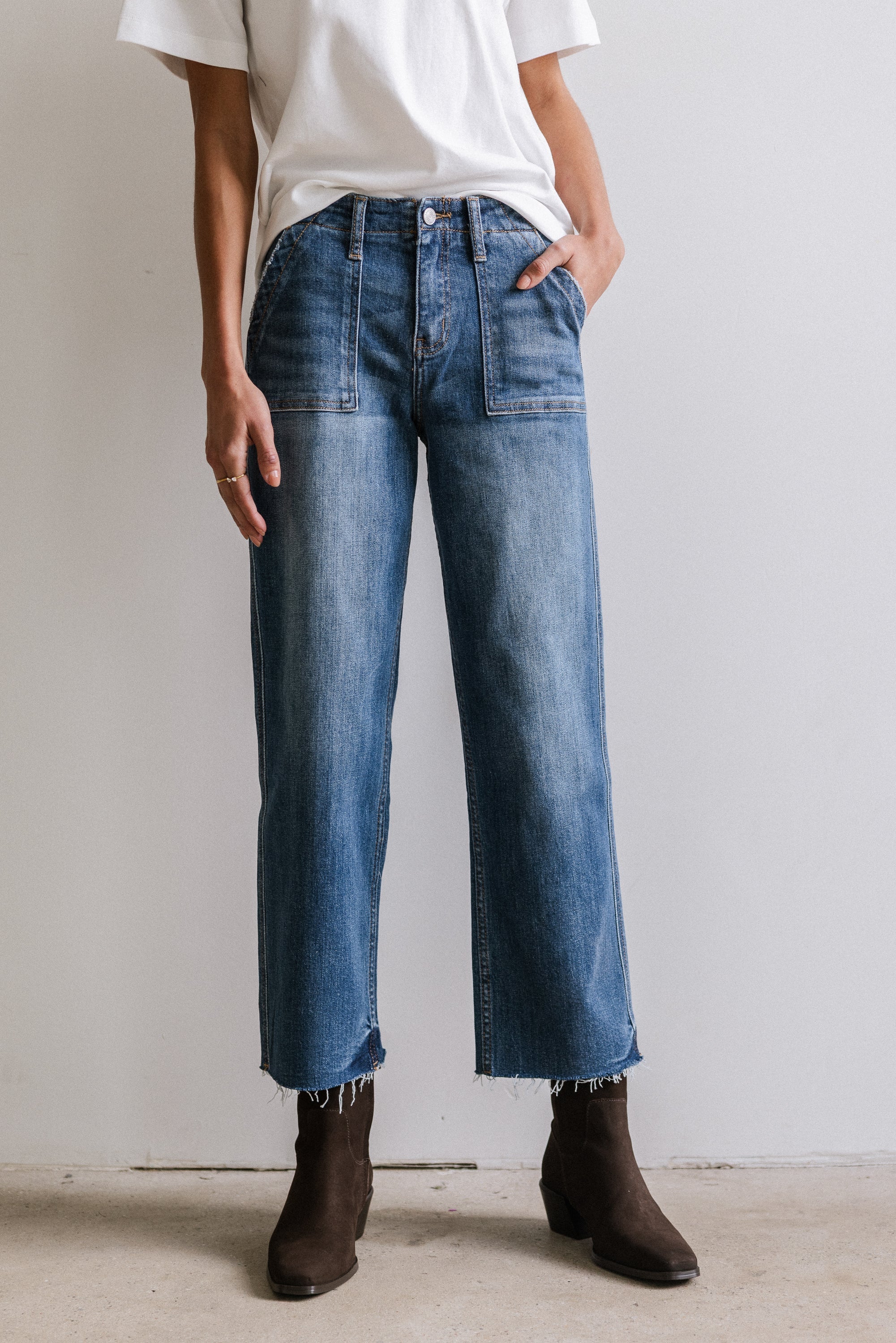 Eileen Cropped Straight Leg Jeans