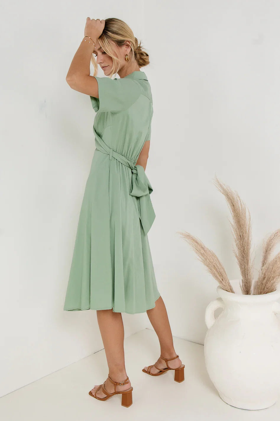 Bennett Collared Dress in Sage FINAL SALE