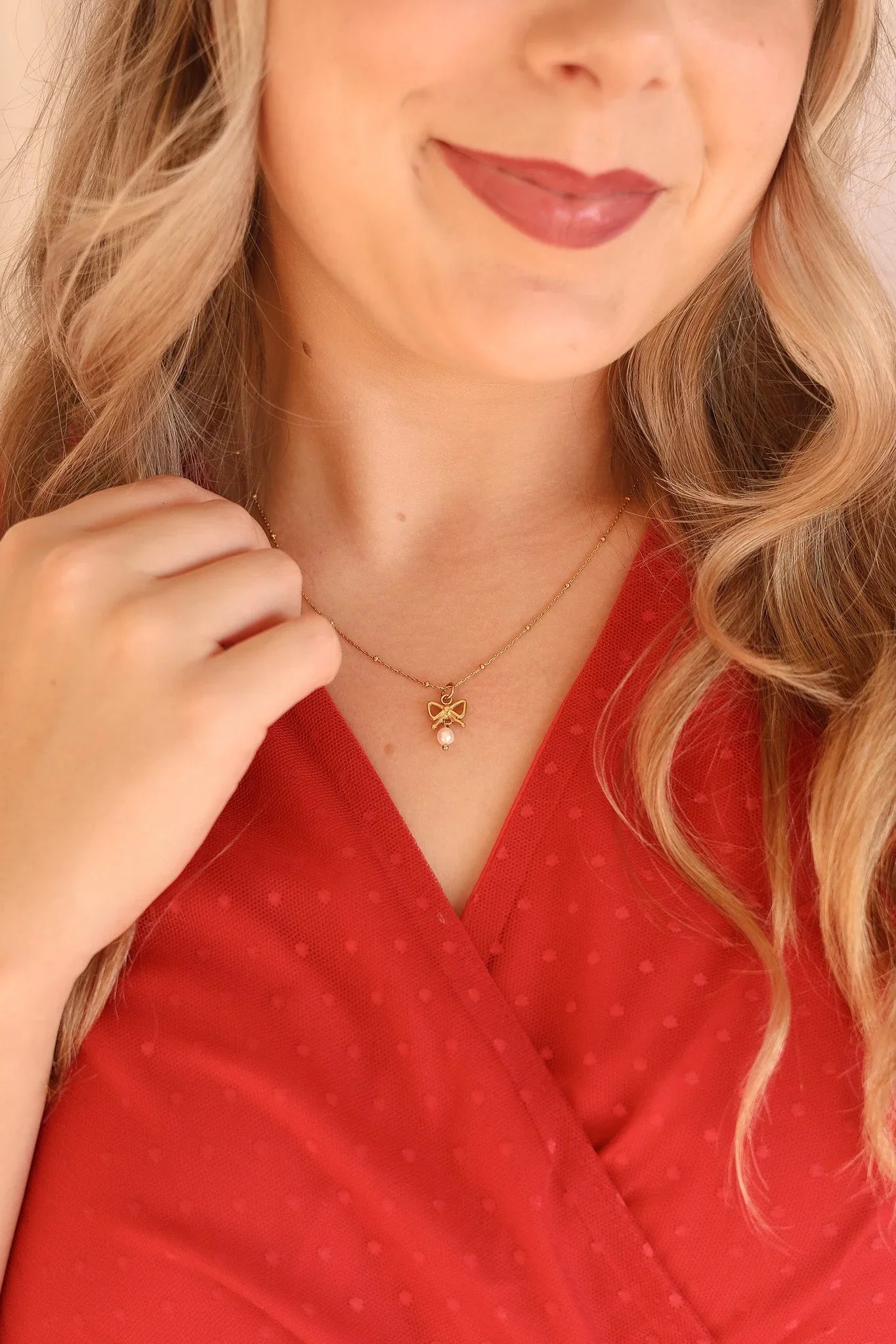 Jane Bow Pearl Necklace