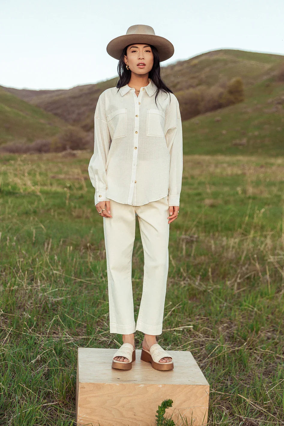 Bella Straight Leg Jeans in Cream FINAL SALE