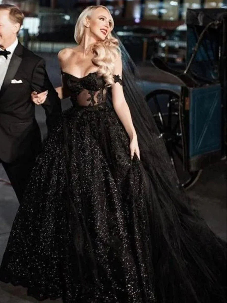 A Line Black Gothic Wedding Dresses with Sequin Lace Appliques